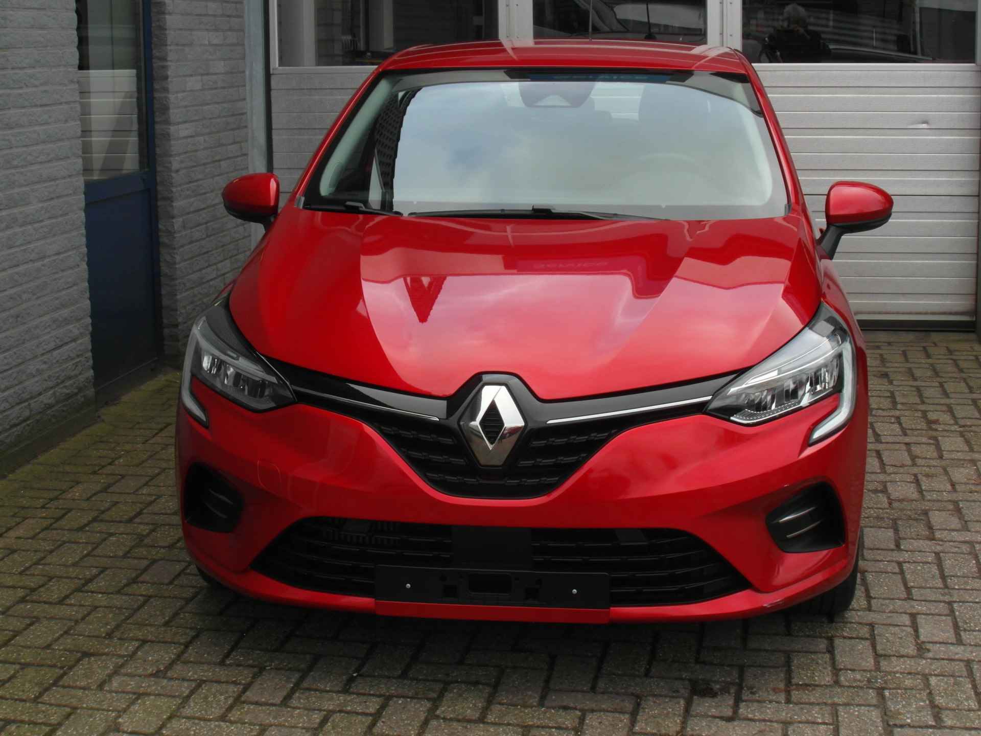 Renault Clio 1.0 TCe Zen Inclusief Afleveringskosten - 6/25