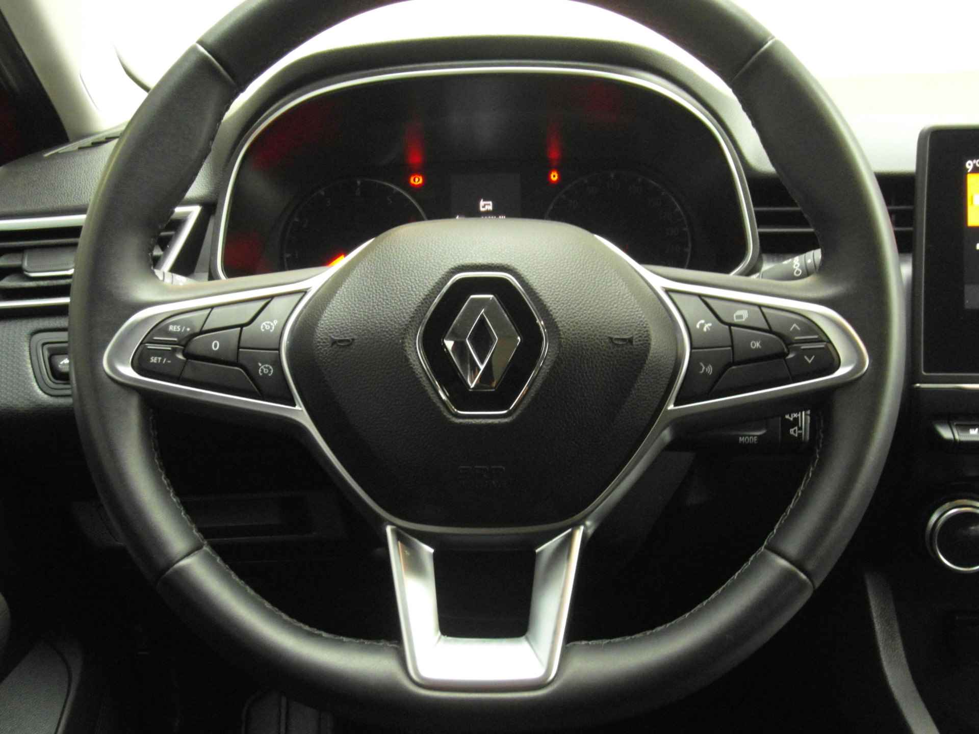 Renault Clio 1.0 TCe Zen Inclusief Afleveringskosten - 8/25