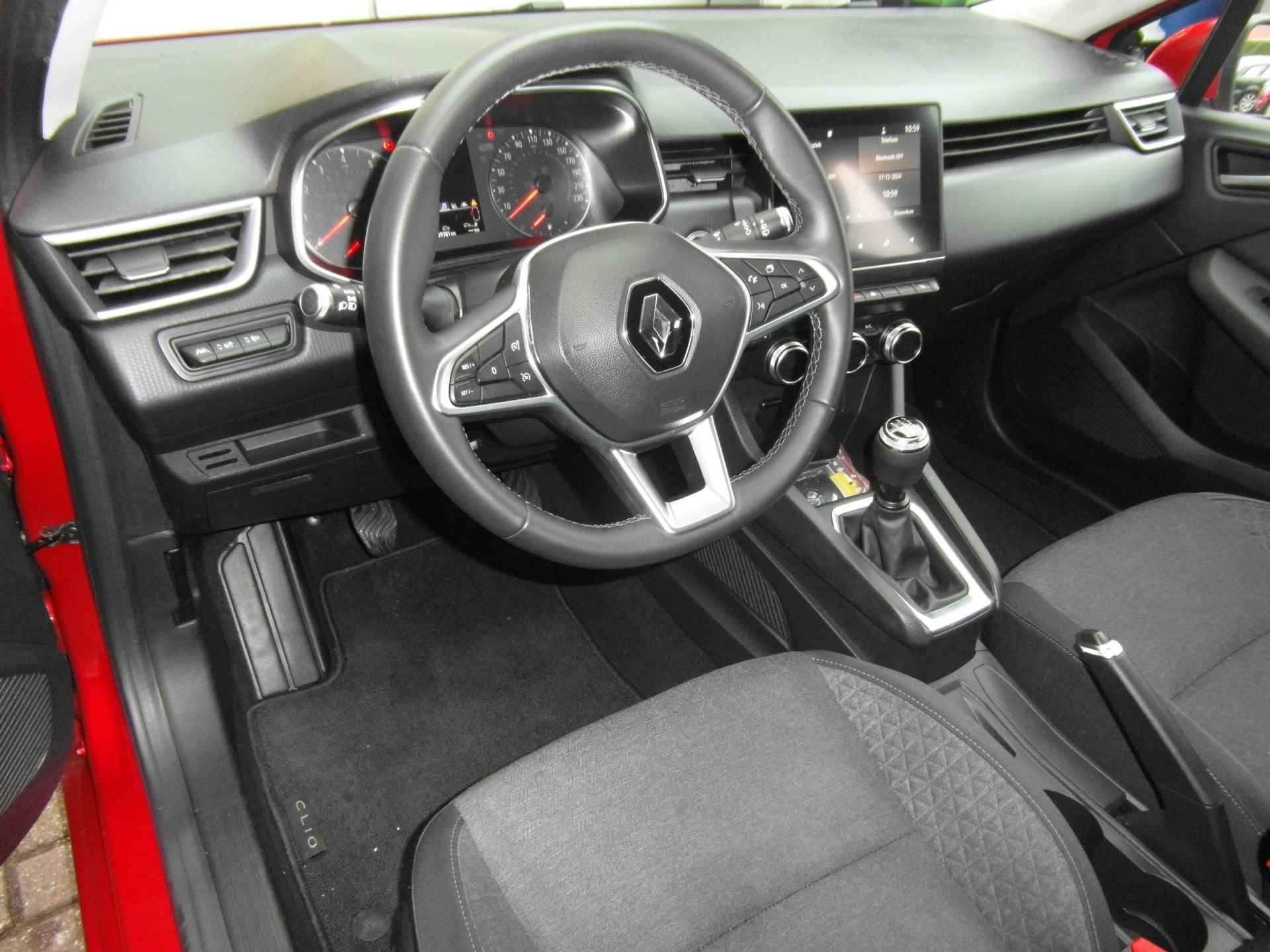 Renault Clio 1.0 TCe Zen Inclusief Afleveringskosten - 19/25