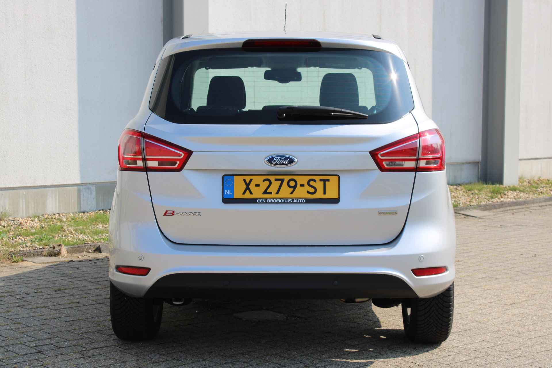 Ford B-MAX 1.0 EcoBoost Titanium / ALL SEASON / PANODAK / Navigatie / PDC V+A / Climate Control / 16''LMV '' vraag een vrijblijvende offerte aan '' - 27/28