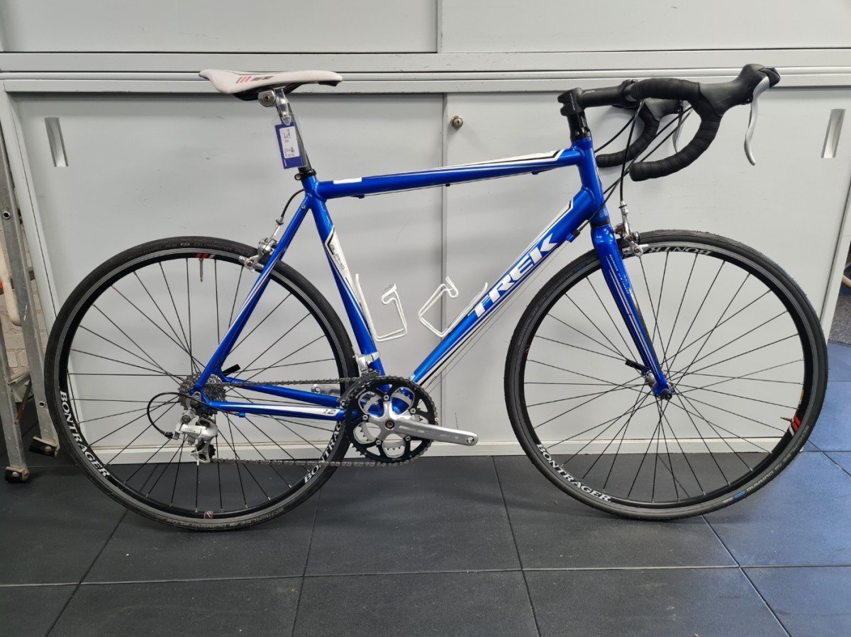 Trek Alpha Heren Blauw wit 56cm