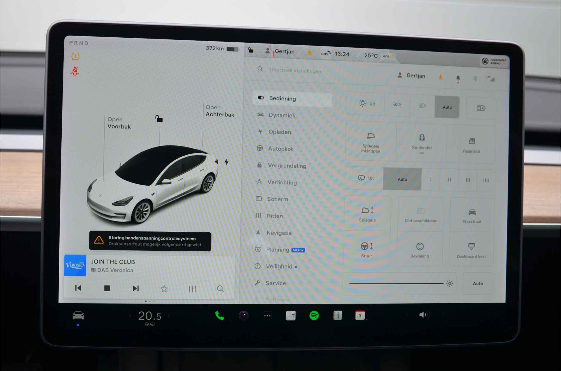 Tesla Model 3 Long Range AWD 75 kWh Enhanced AutoPilot - 20/33