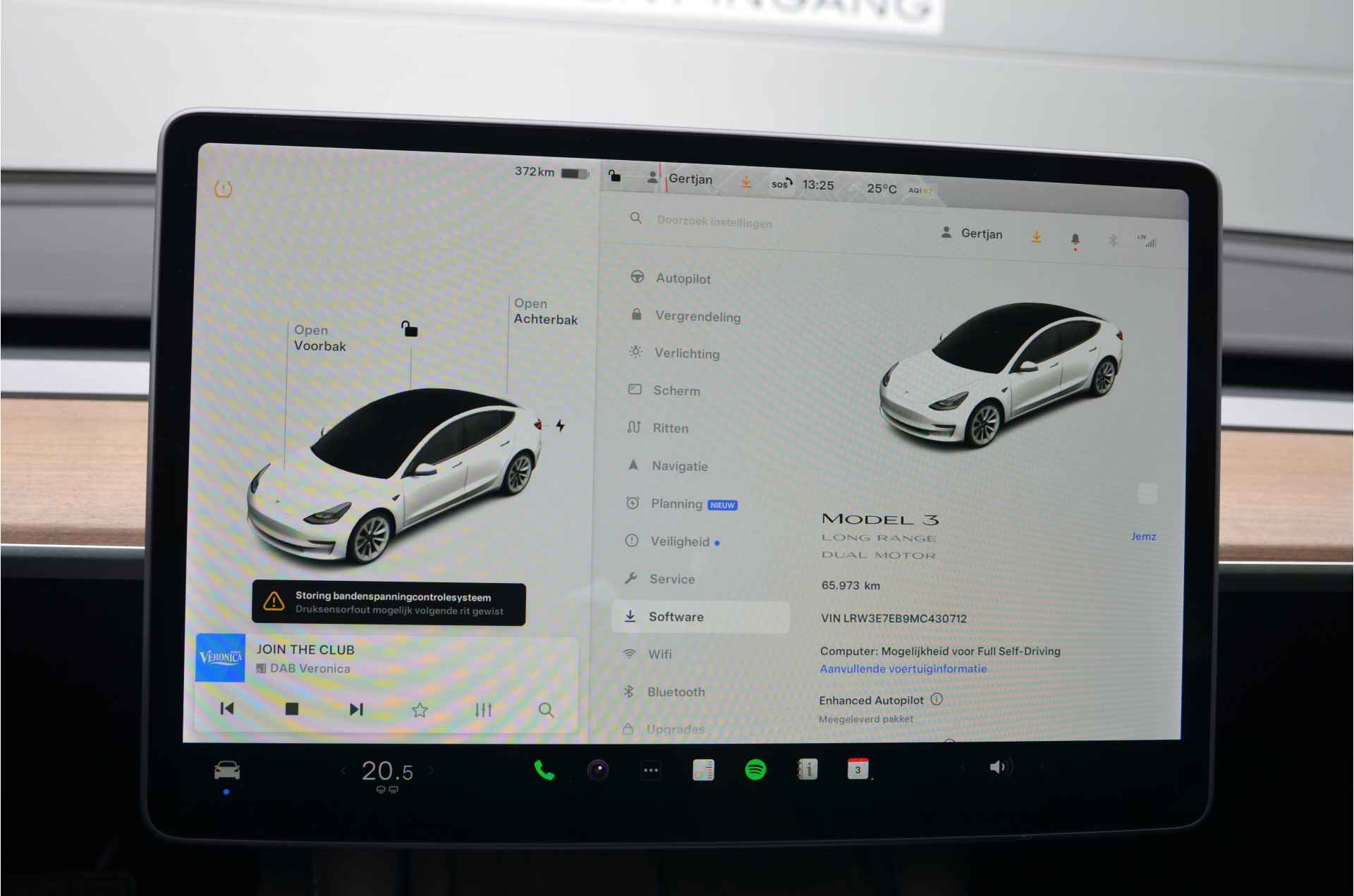 Tesla Model 3 Long Range AWD 75 kWh Enhanced AutoPilot - 22/33