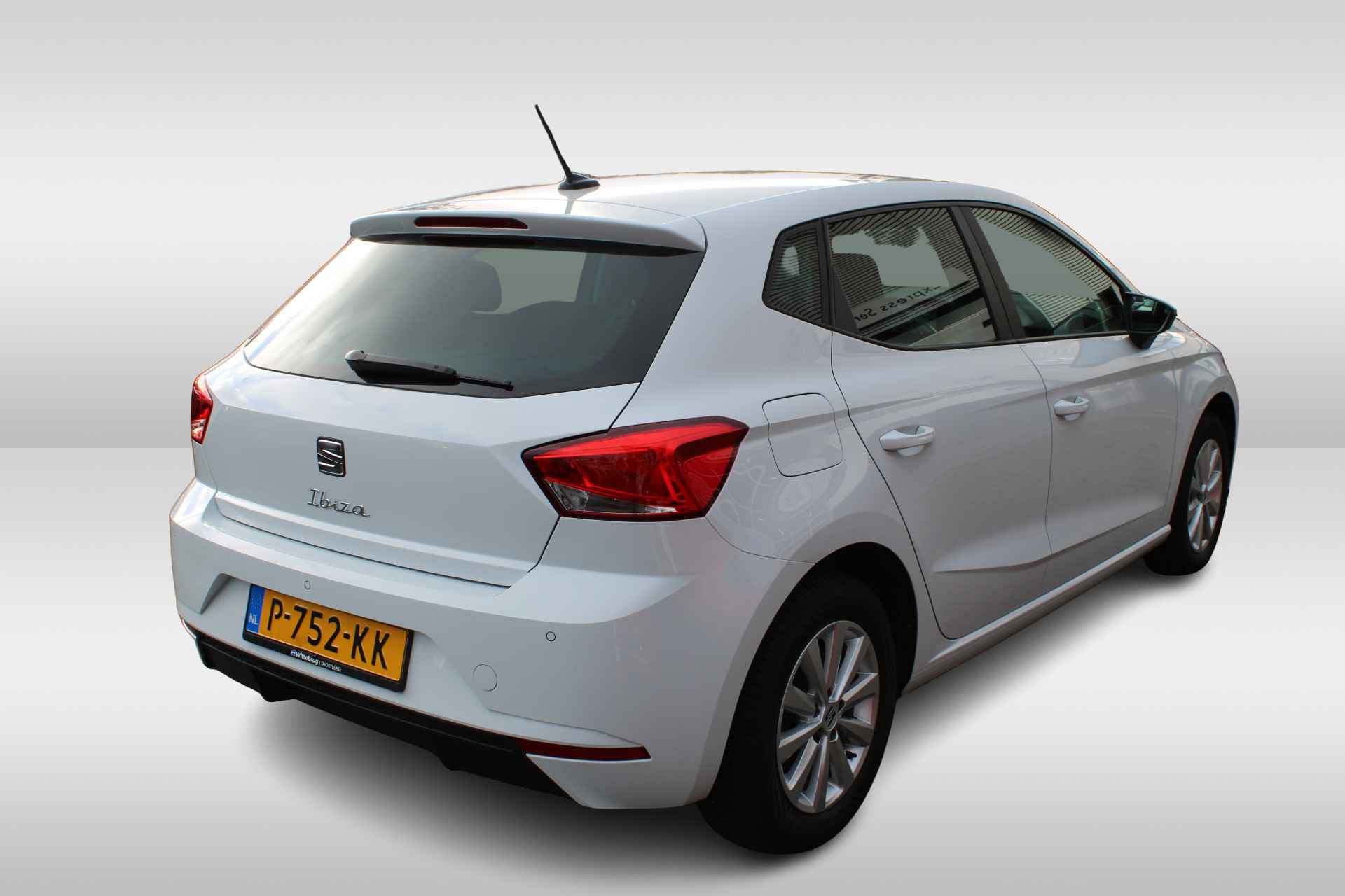 SEAT Ibiza 1.0 EcoTSI Style Business Intense Parkeersensoren / Navigatie / Wimterpakket / Extra getint glas / Virtual Cockpit - 9/36