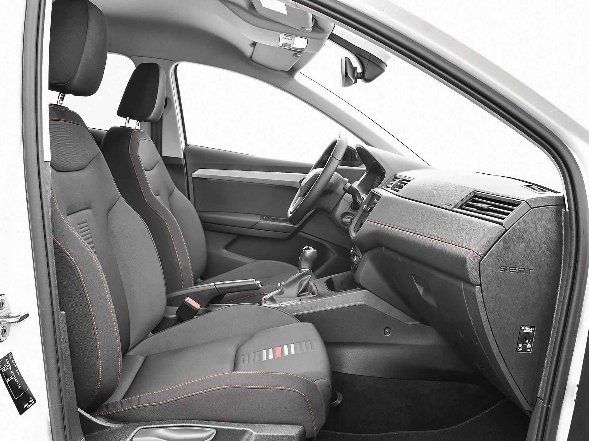 SEAT Ibiza 1.0 Tsi 115pk FR Business Intense | Climatronic | Cruise Control | P-Sensoren | Camera | Navi | Full Link | Virtual Cockpit | 17'' Inch | 12 Maanden BOVAG-Garantie - 9/30