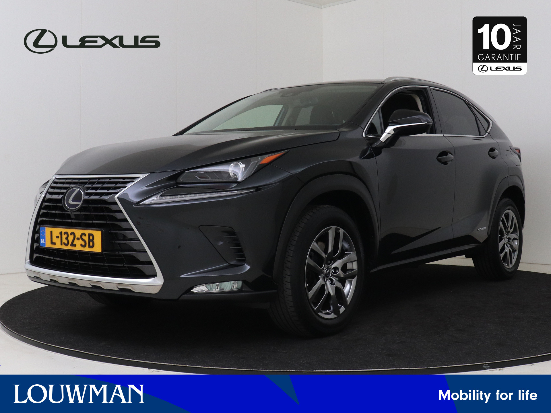 Lexus NX 300h AWD Ultimate Edition | Premium Navigatie | Safety System | Lederen Bekleding |