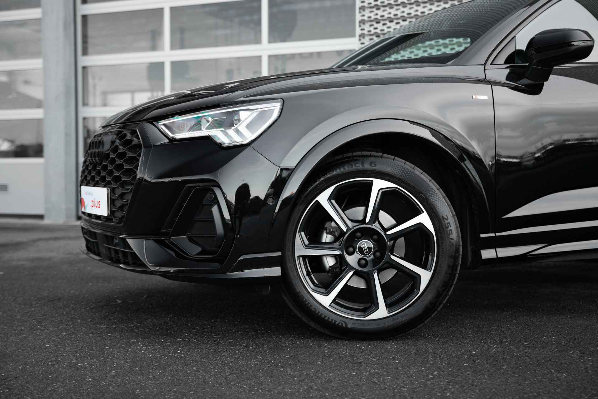 Audi Q3 Sportback 35 TFSI 150pk S Edition Competition | 19" Velgen | Stoelverwarming | Leder | - 7/52