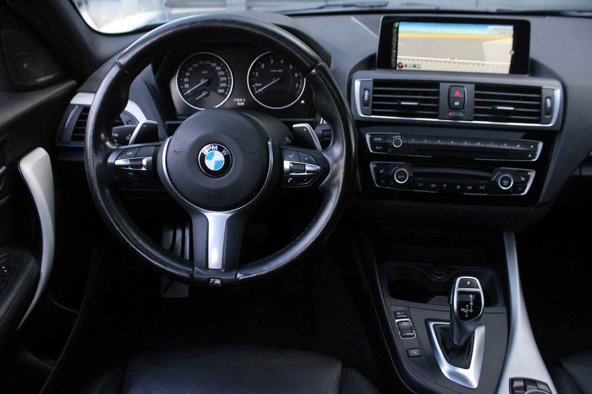 BMW 1-serie M135I XDRIVE Adapt. LED Schuifdak, Lane Assist, Camera. 79.350 K - 20/49
