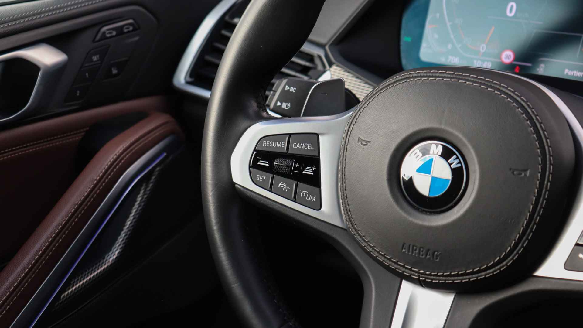 BMW X6 xDrive30d High Executive M-Sport | Harman/Kardon | Panoramadak | Head-up | Laserlight | Adaptieve Cruise Control - 19/34