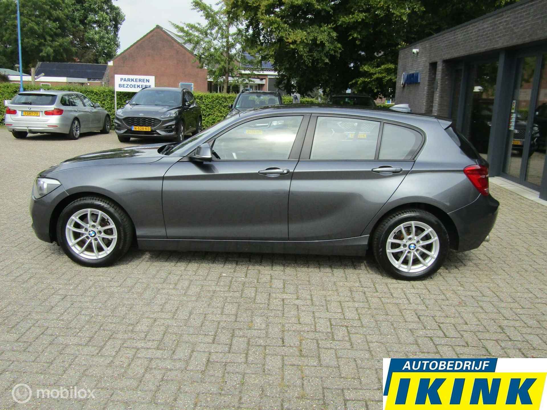 BMW 1-serie 116i Business+ Automaat 1e eigenaar - 4/19