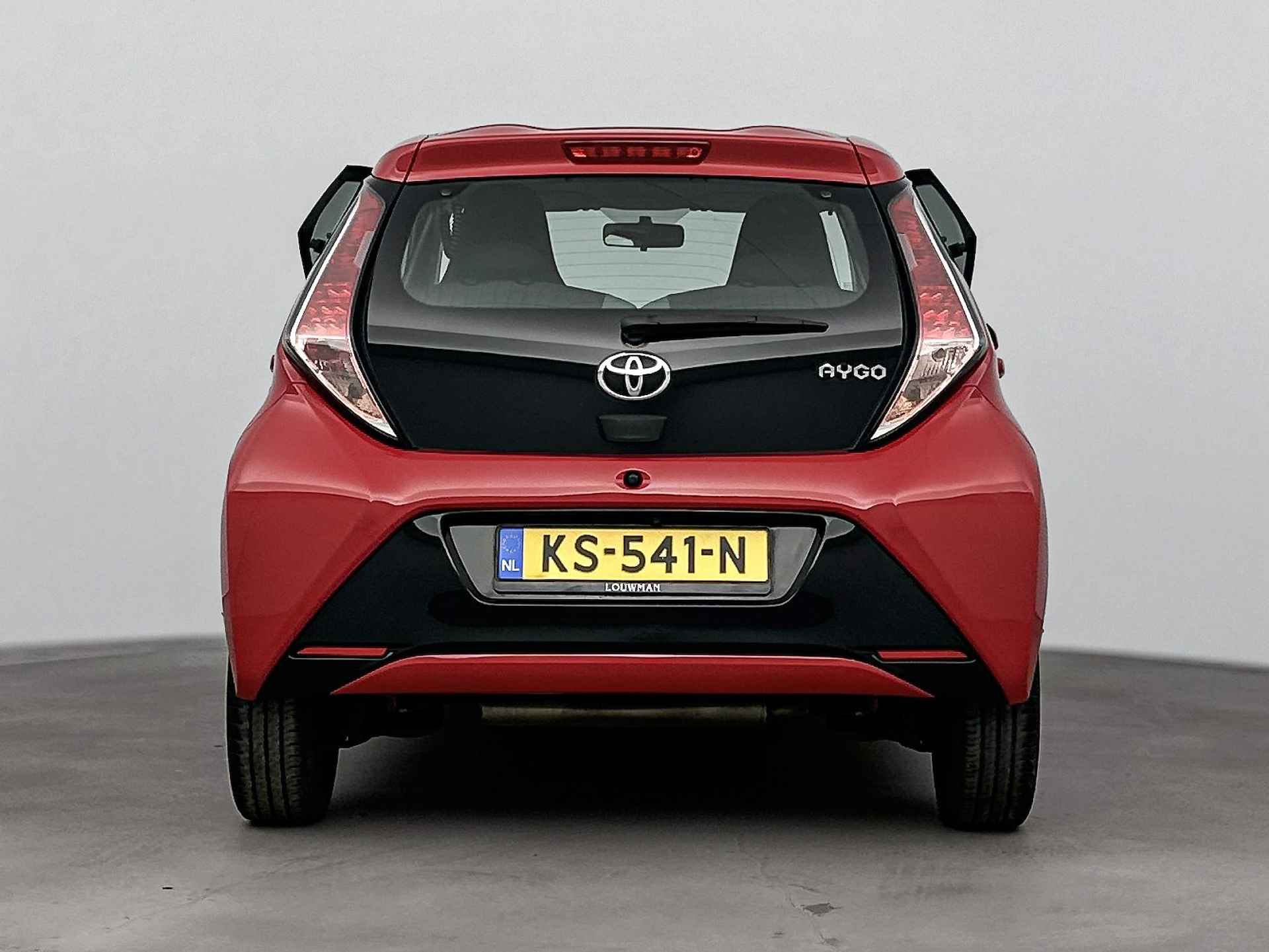 Toyota Aygo 1.0 VVT-i x-cite Limited | Airco | LM velgen | Camera | - 28/39