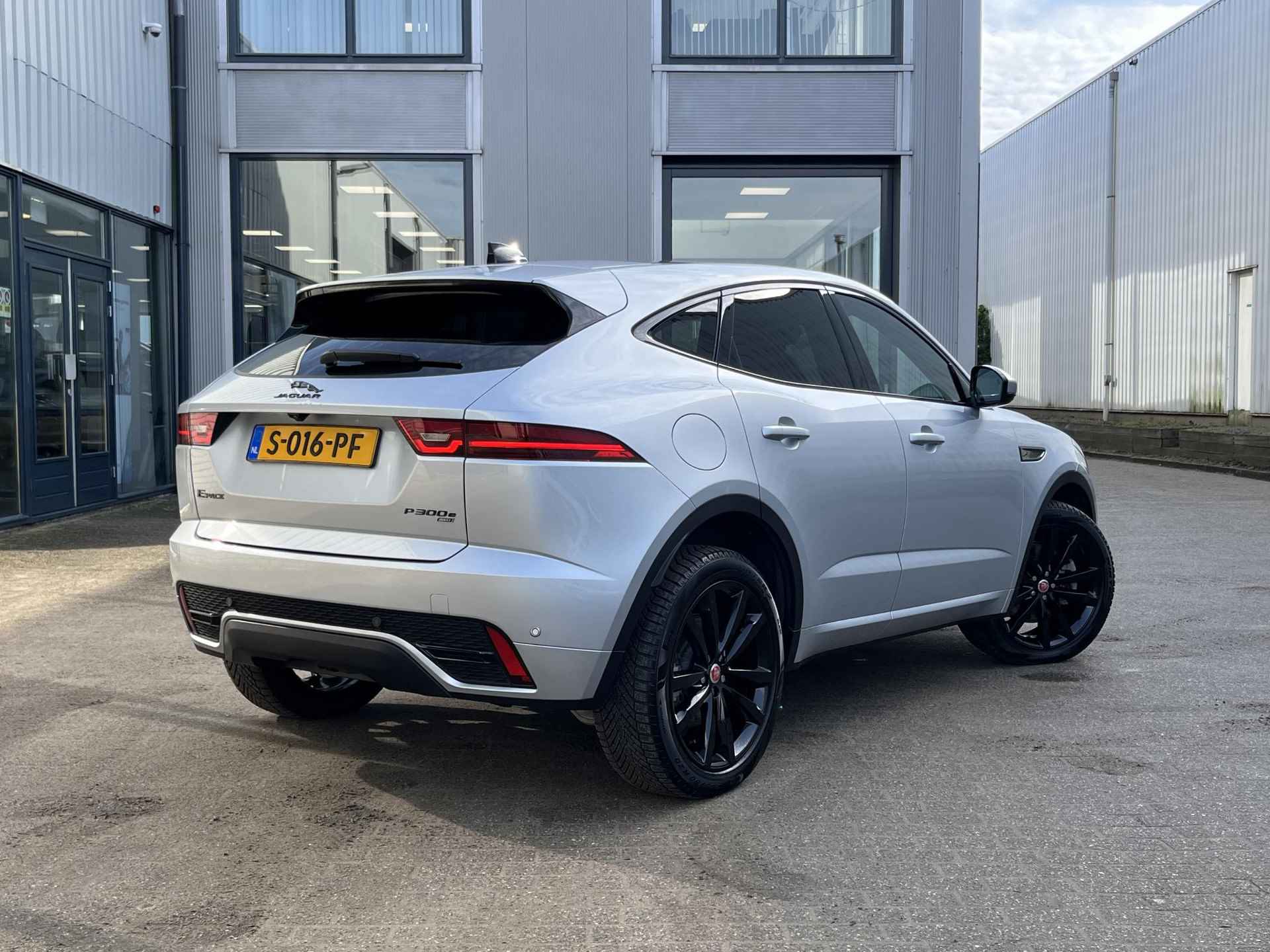 Jaguar E-PACE 1.5 P300e AWD R-Dynamic Black | NL Auto/1e Eig./Pano.Dak/Leder/20"/El.Wegklapbare Trekhaak - 2/113