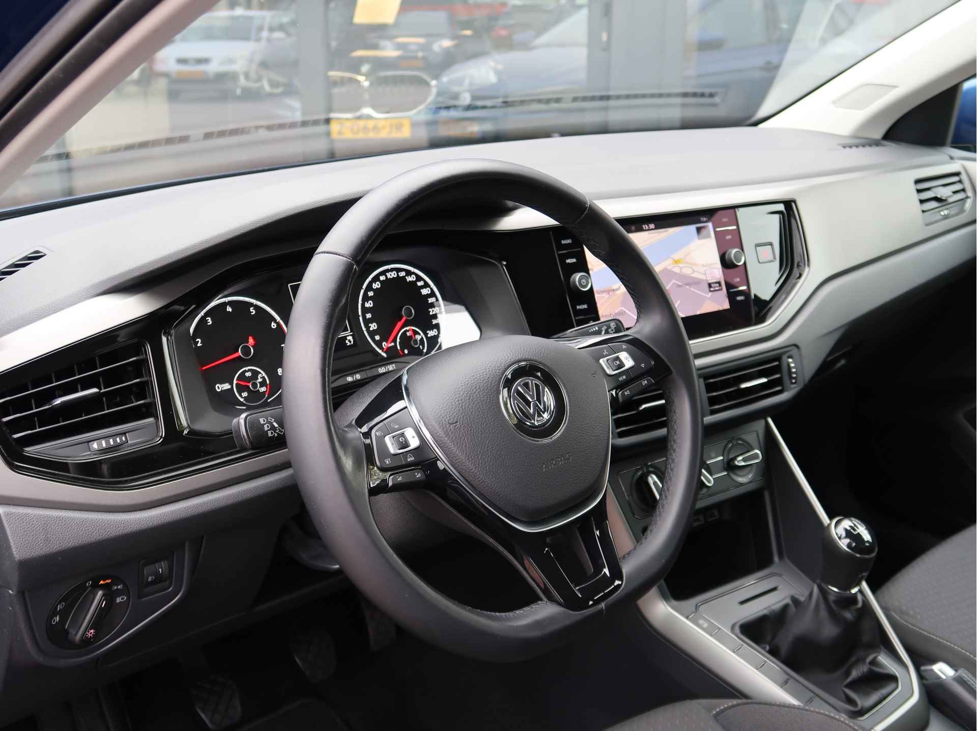 Volkswagen Polo 1.0 TSI Comfortline Executive | Navigatie | Carplay | Adapt Cruise | - 9/18