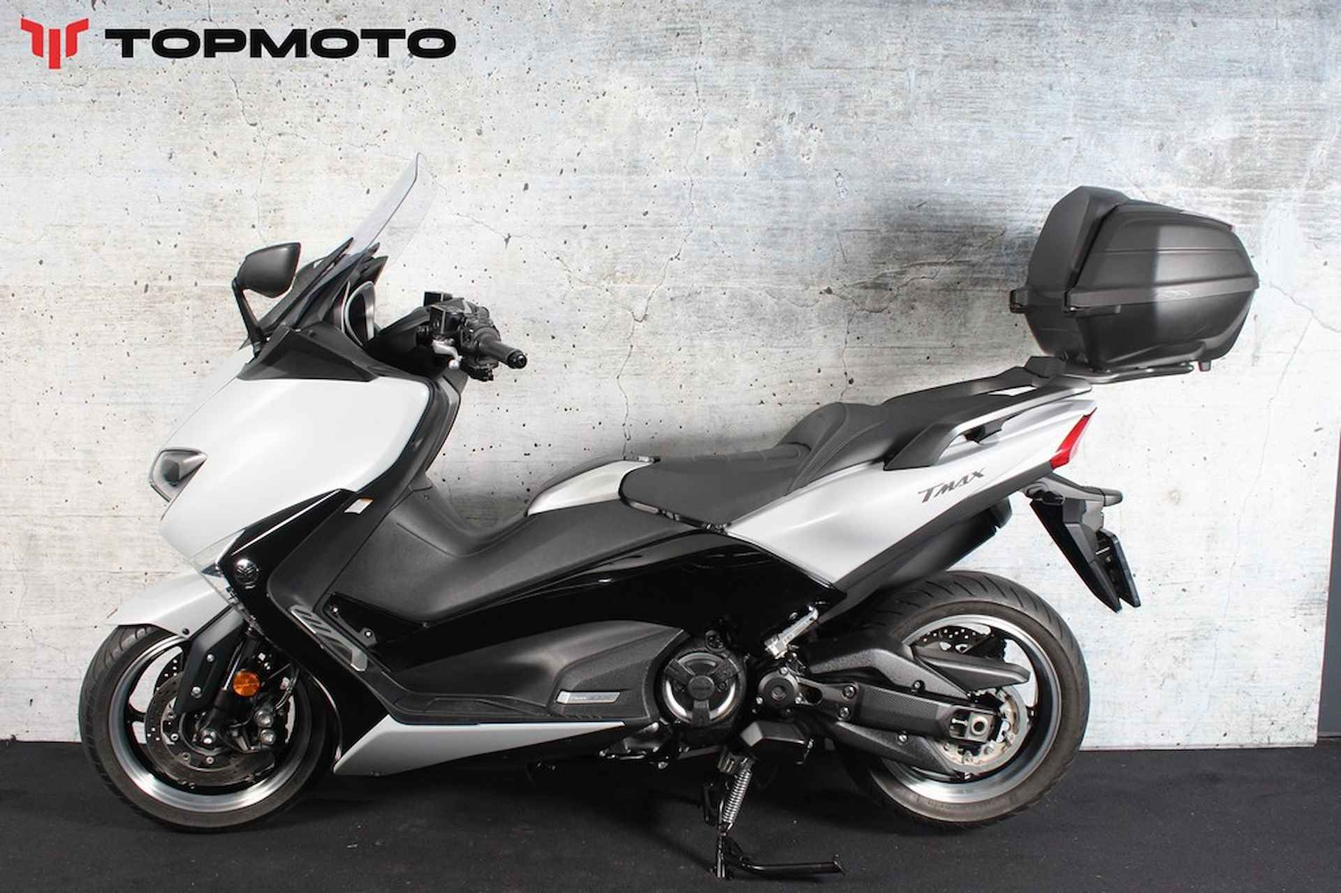 Yamaha TMax 530 ABS DX - 2/22