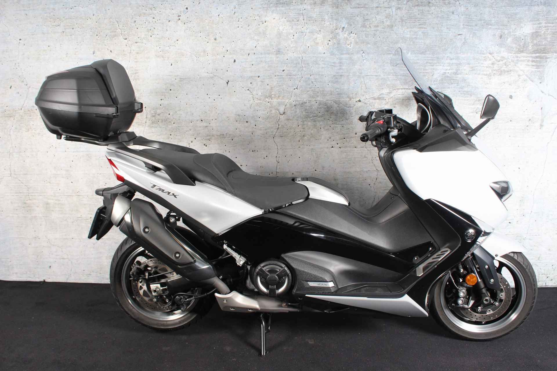 Yamaha TMax 530 ABS DX - 3/22