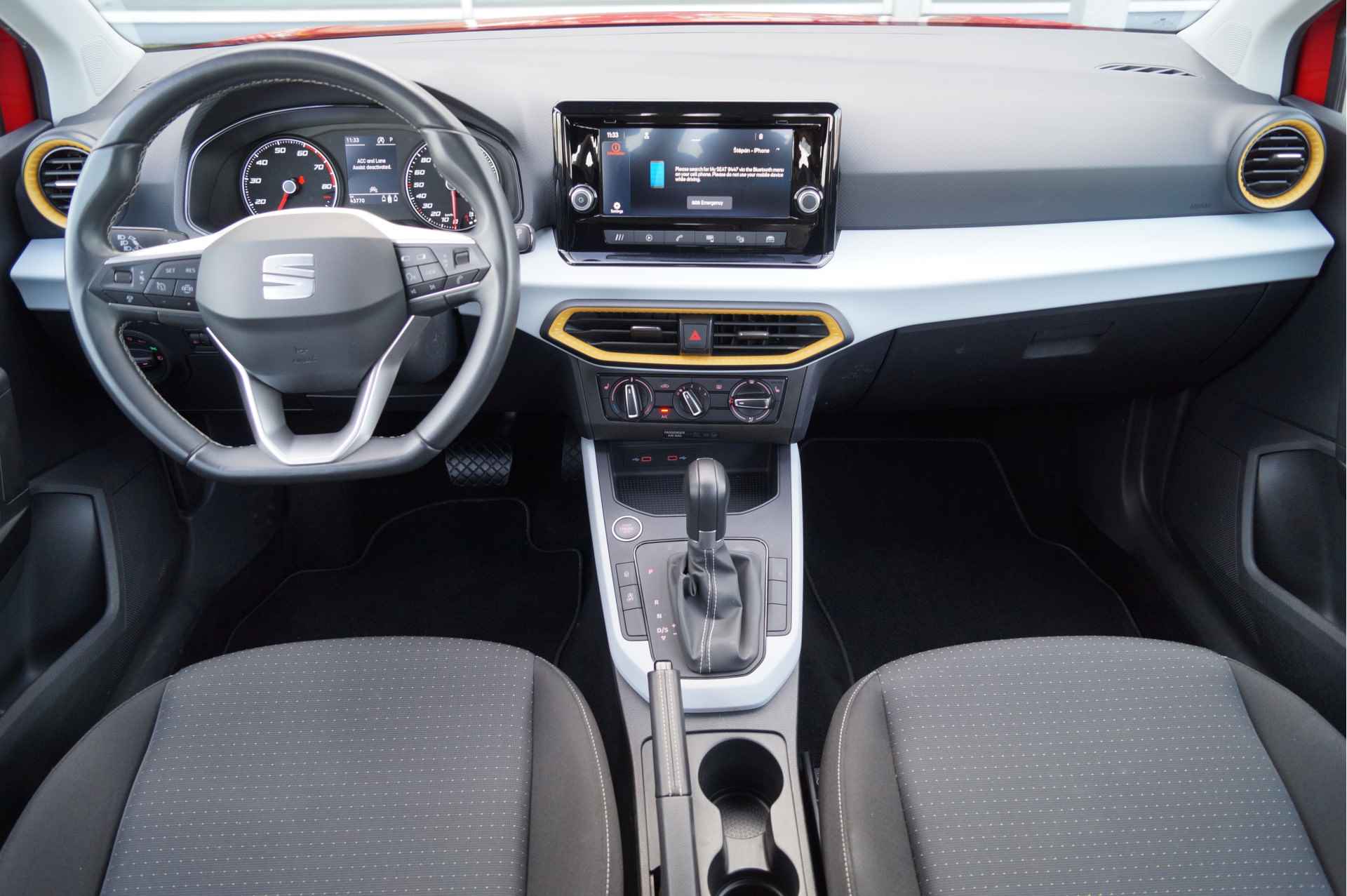 SEAT Arona 1.0 TSI Style DSG7 | Apple Carplay/Android Auto | Voorstoelen verwarmd | Adaptieve Cruise Control - 12/24