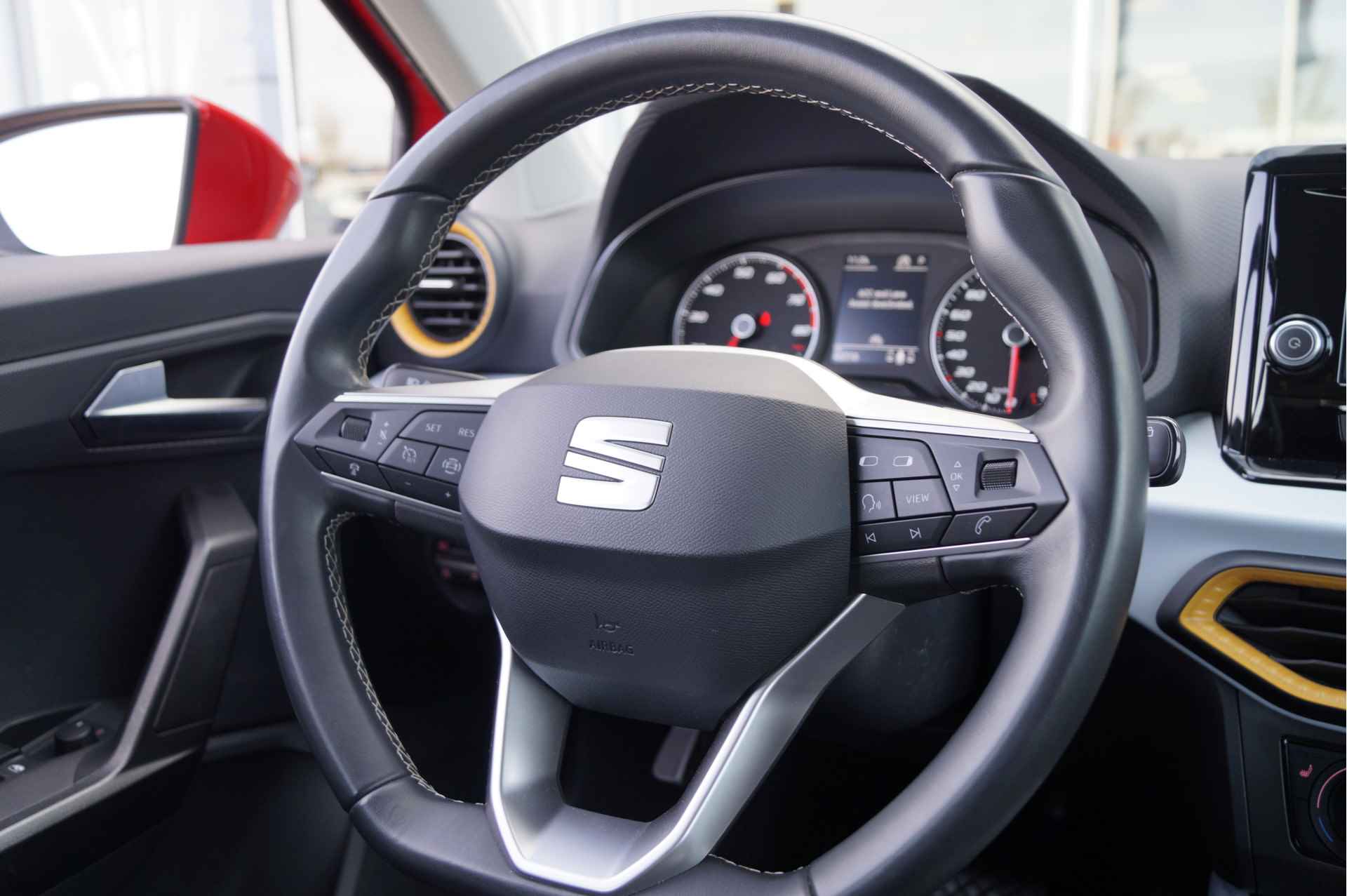 SEAT Arona 1.0 TSI Style DSG7 | Apple Carplay/Android Auto | Voorstoelen verwarmd | Adaptieve Cruise Control - 16/24