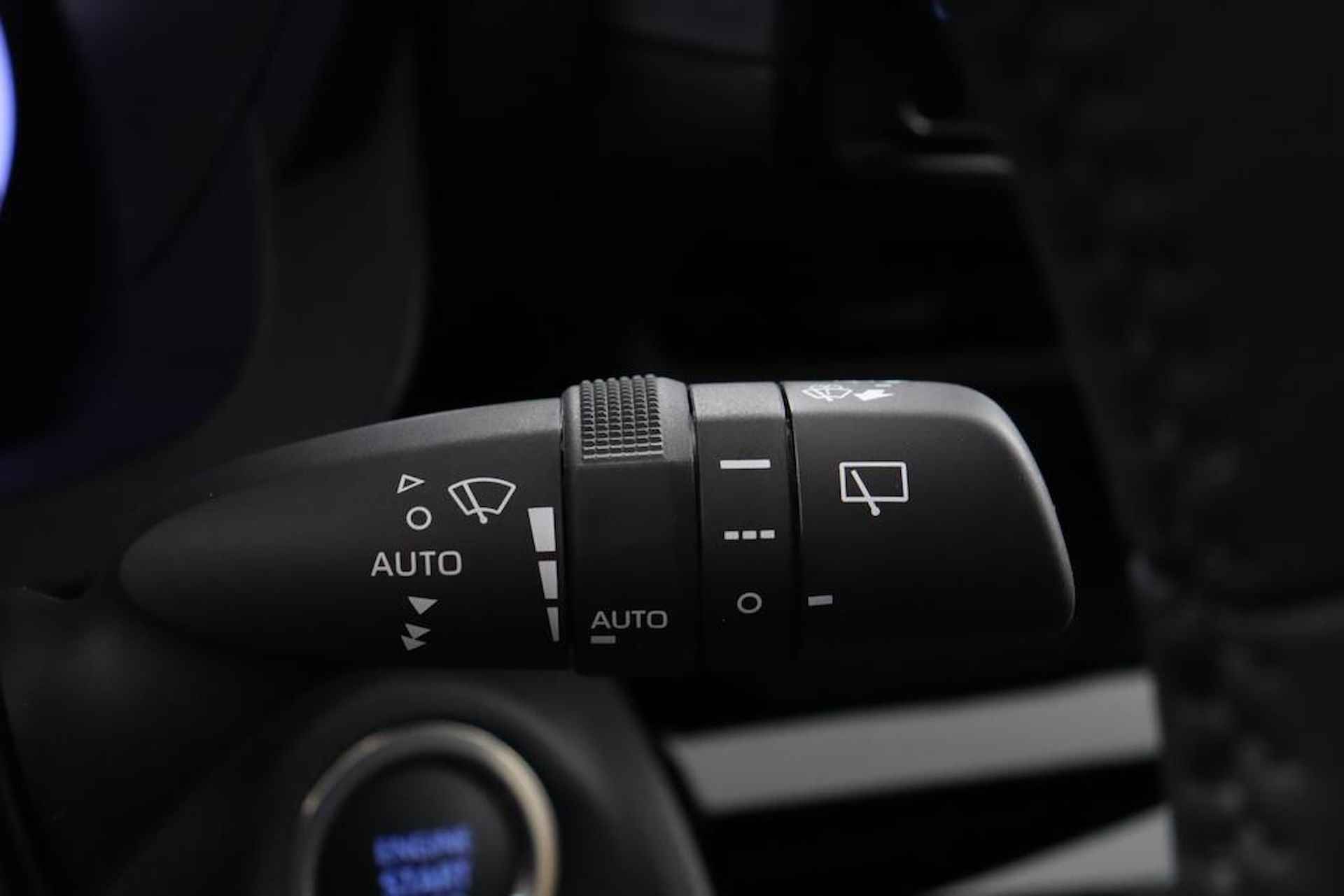 Toyota Yaris Cross 1.5 VVT-I Dynamic | Navigatie | Adaptieve-Cruise | Apple Carplay/Android Auto | Parkeercamera | - 31/49