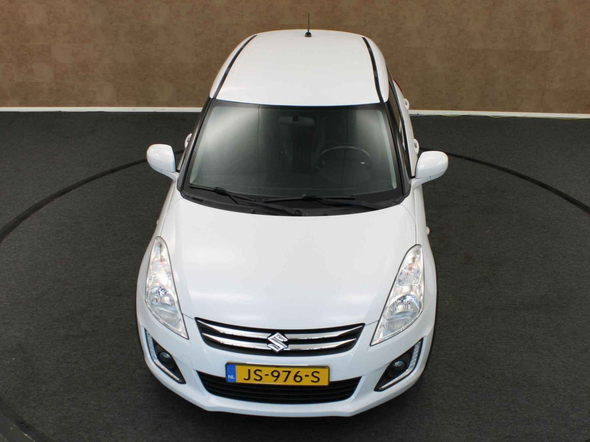 Suzuki Swift 1.2 Style EASSS - ORIGINEEL NEDERLANDSE AUTO - AIRCO - 16 INCH LICHT METALEN VELGEN - LEDEREN SPORTSTUUR - LEDER/ ALCANTARA BEKLEDING - DAGRIJVERLICHTING - CRUISE CONTROL - 5/33