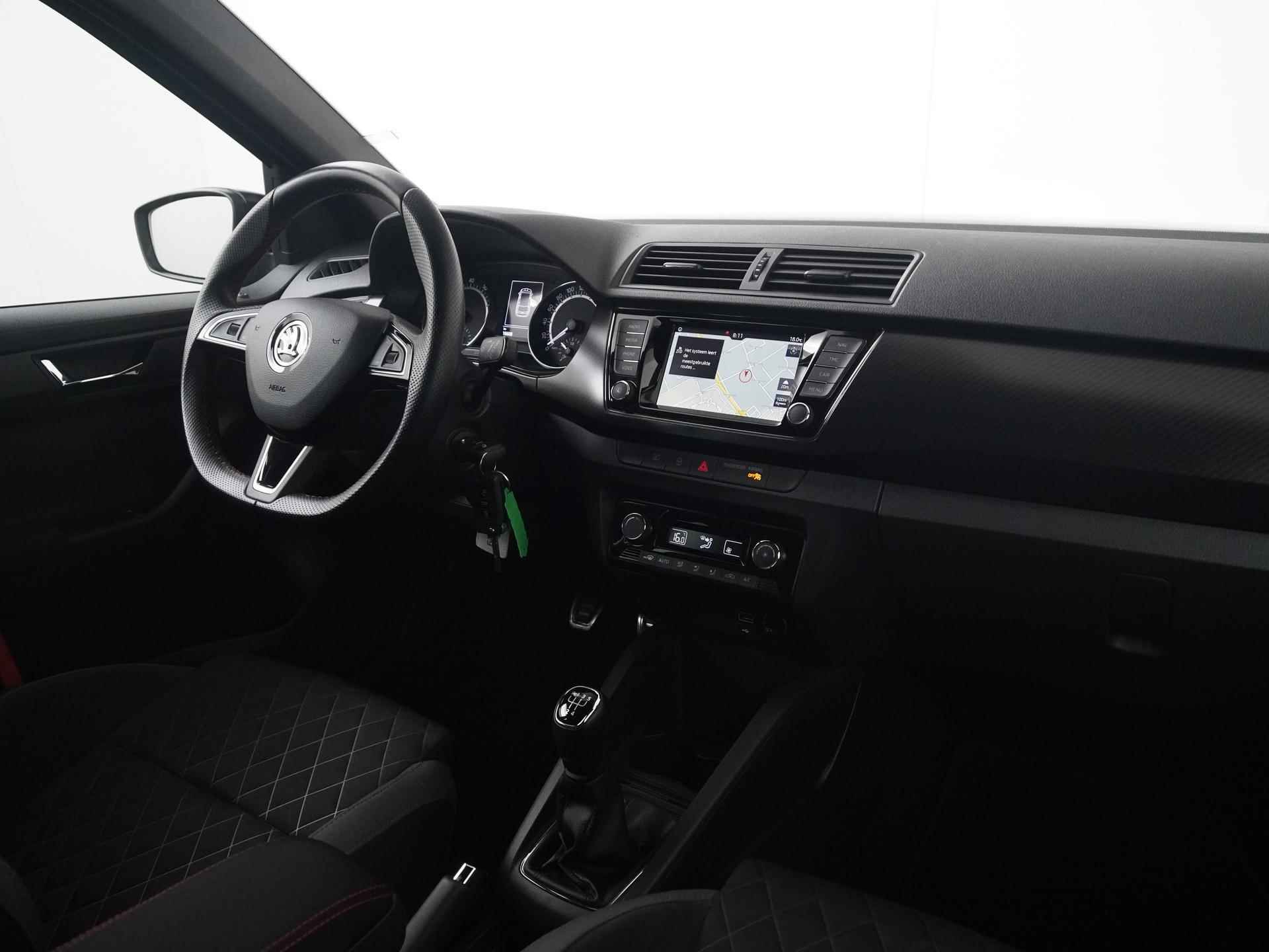 Skoda Fabia Combi 1.0 TSI Monte Carlo | Apple/Android Carplay | Navigatie | Parkeersensor | Zondag Open! - 2/36