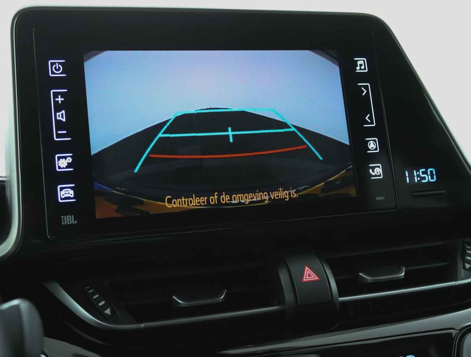Toyota C-HR 1.8 Hybrid Style Ultimate | Adaptive Cruise Control | Achteruitrijcamera | Stoelverwarming | JBL Audio | - 8/56