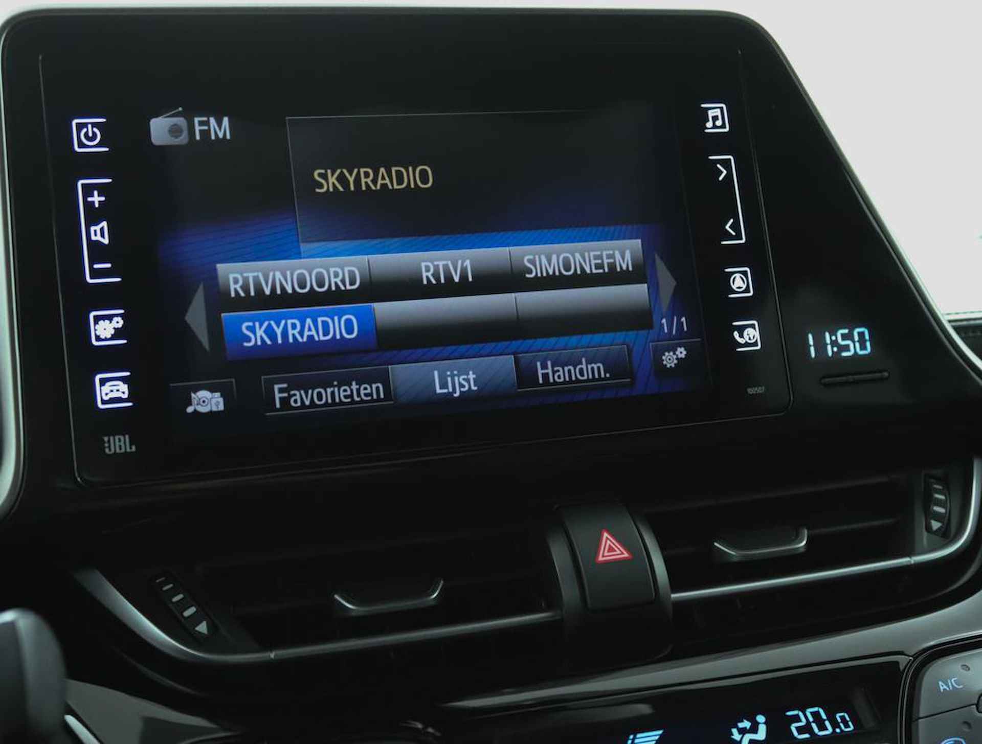 Toyota C-HR 1.8 Hybrid Style Ultimate | Adaptive Cruise Control | Achteruitrijcamera | Stoelverwarming | JBL Audio | - 9/56