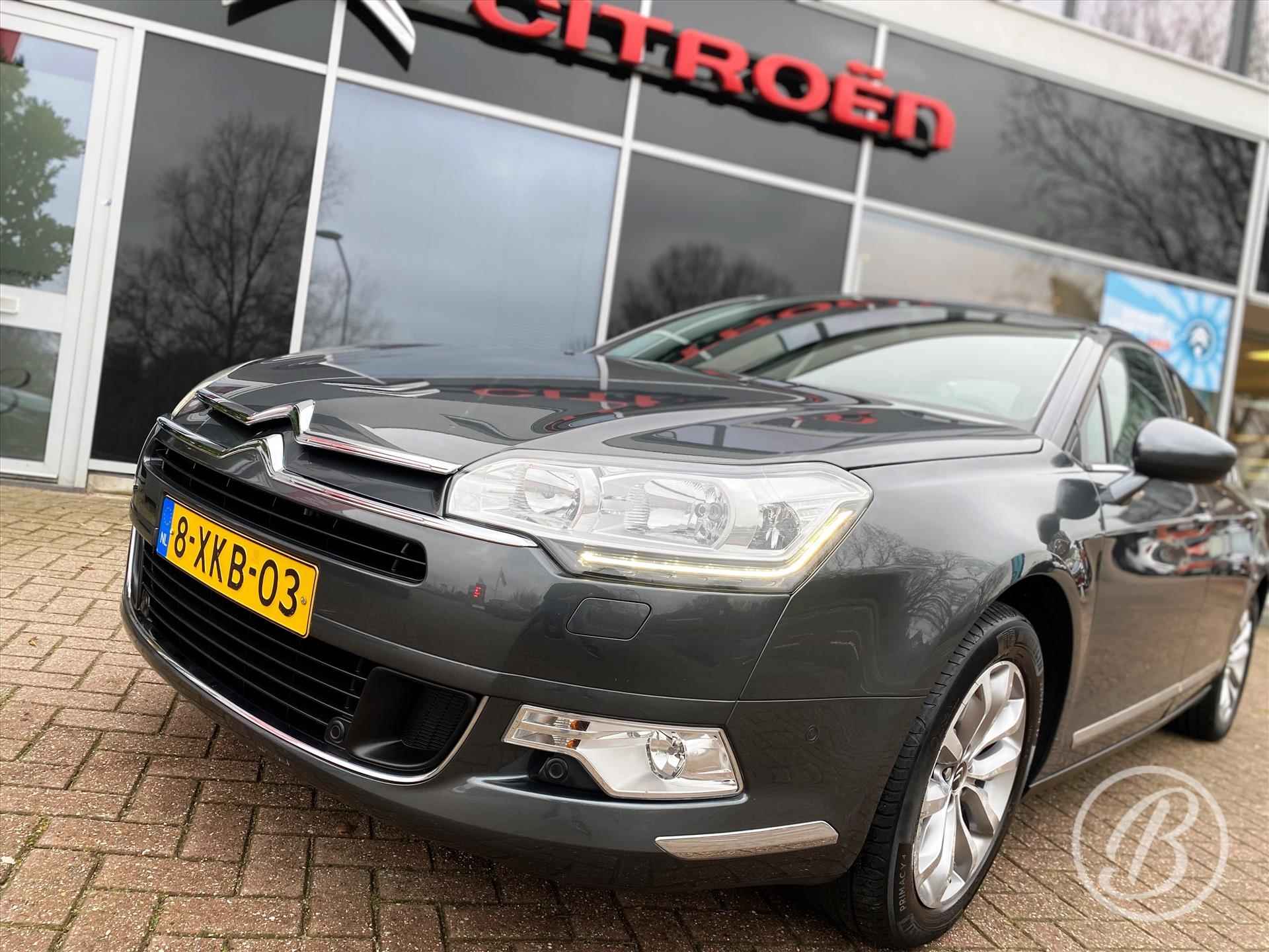 Citroen C5 1.6 155pk Collection Hydractive Veersysteem Sedan | trekhaak, parkeersensoren voor en achtre, navigatie, bluetooth, 17 inch velgen, climate- en cruise - 11/56