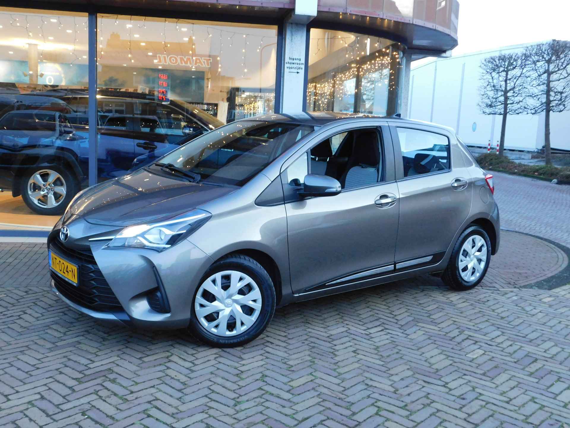 Toyota Yaris 1.5 VVT-i Aspiration - 6/55