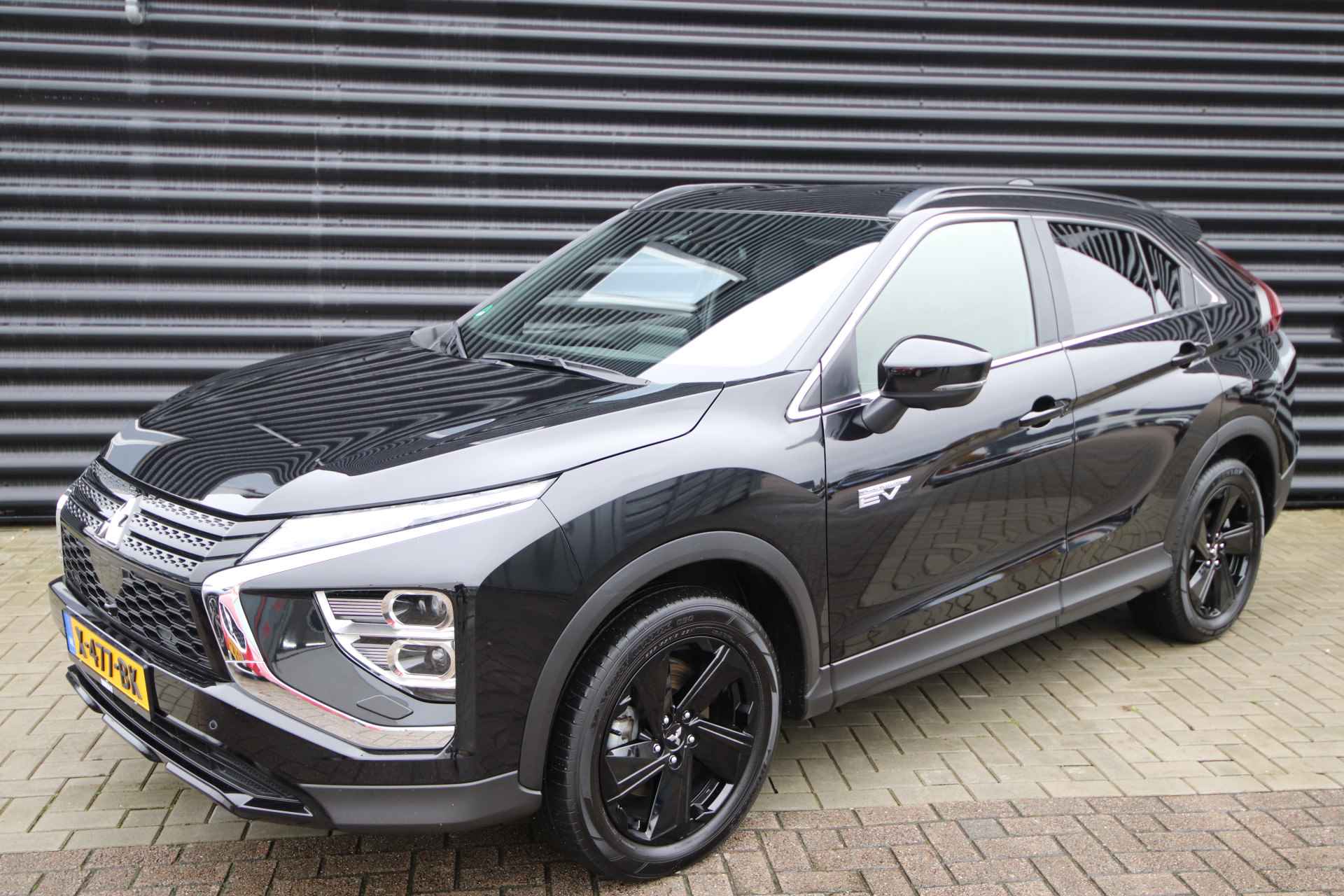 Mitsubishi Eclipse Cross 2.4 PHEV Black Edition NL-Auto, Adaptive Cruise - 18/85