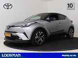 Toyota C-HR 1.8 Hybrid Bi-Tone Plus I Navigatie I Climate Control I Cruise Control I Camera I USB I LM Velgen I 1e Eigenaar I Lederen Bekleding I