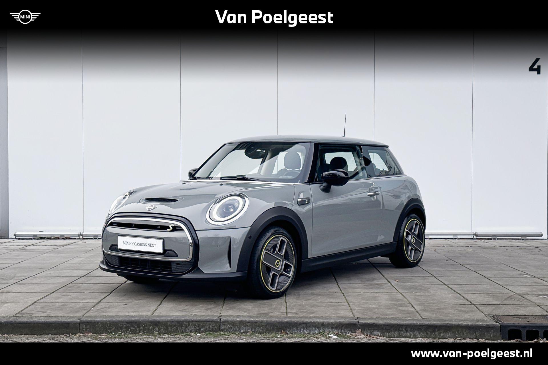 MINI Electric Resolute Edition 33 kWh Achteruitrij Camera / Adaptive Cruise Control / Led Koplampen / Apple car Play