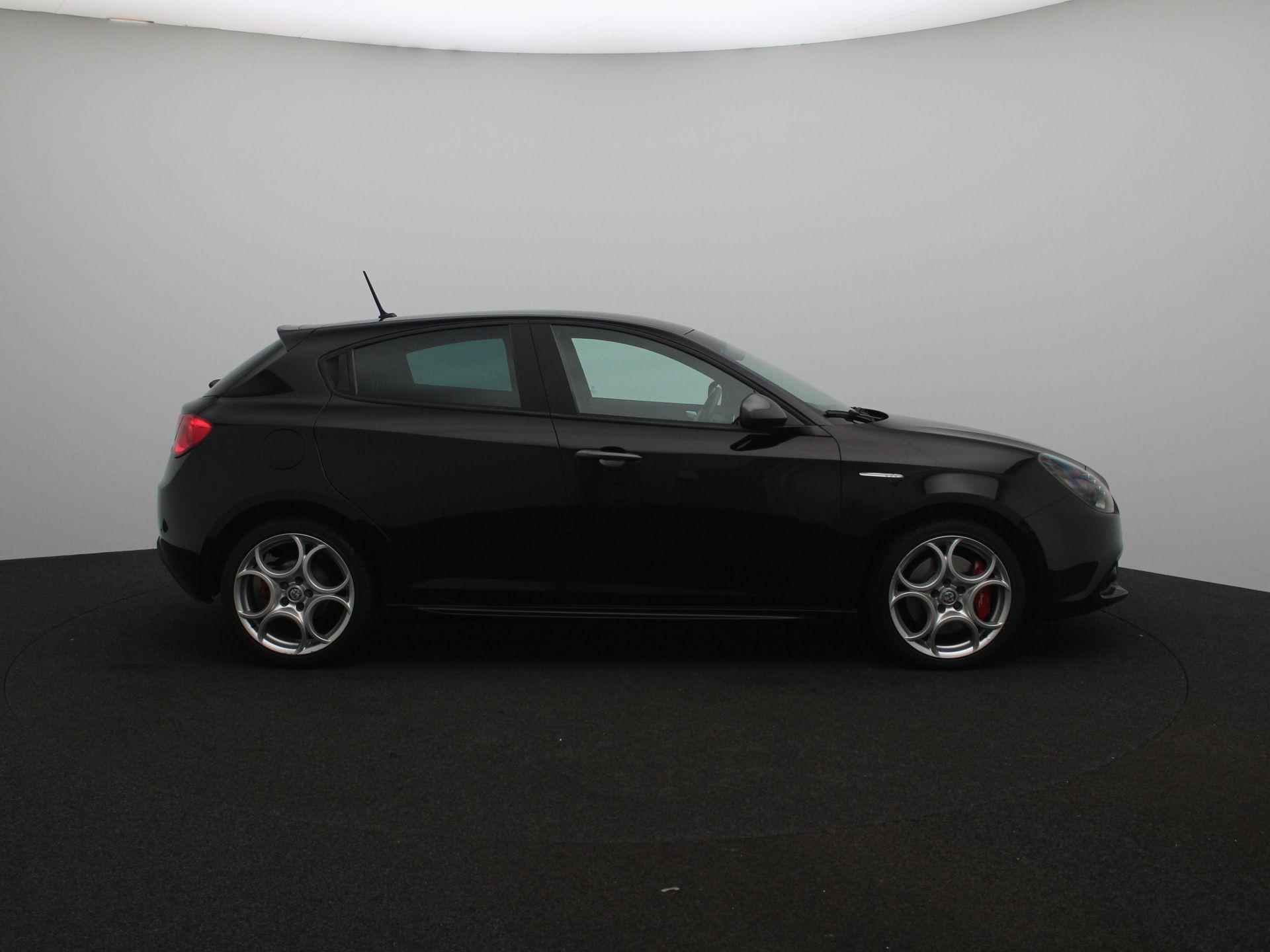 Alfa Romeo Giulietta 1.4 Turbo MultiAir Super | Navigatie  | Climate Controle | - 6/28