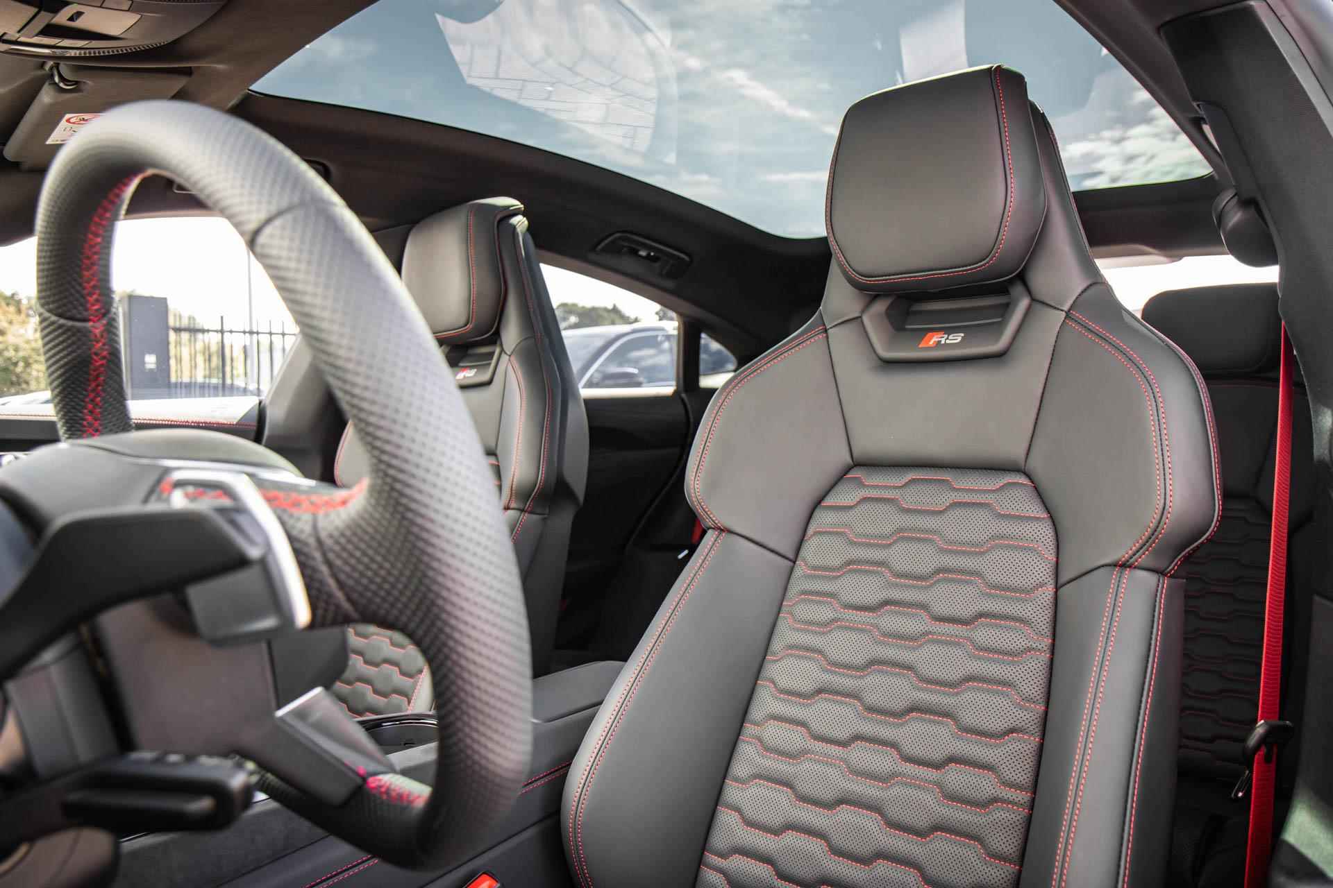Audi e-tron GT RS 598pk 93 kWh | Achterasbesturing | Panoramadak | Laser LED | Head-up - 4/62