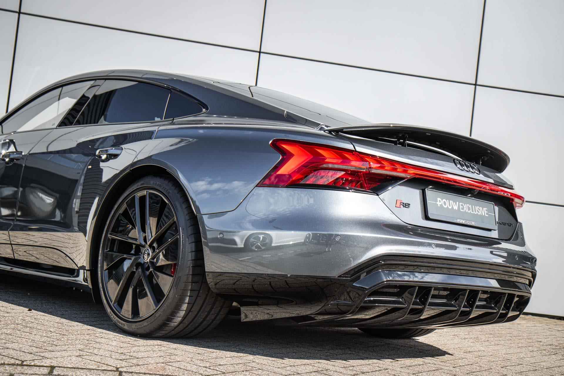 Audi e-tron GT RS 598pk 93 kWh | Achterasbesturing | Panoramadak | Laser LED | Head-up - 13/62