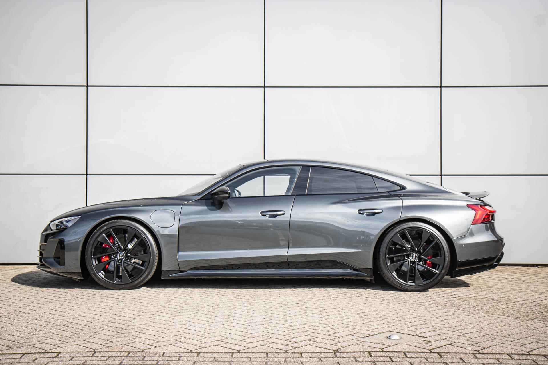 Audi e-tron GT RS 598pk 93 kWh | Achterasbesturing | Panoramadak | Laser LED | Head-up - 14/62