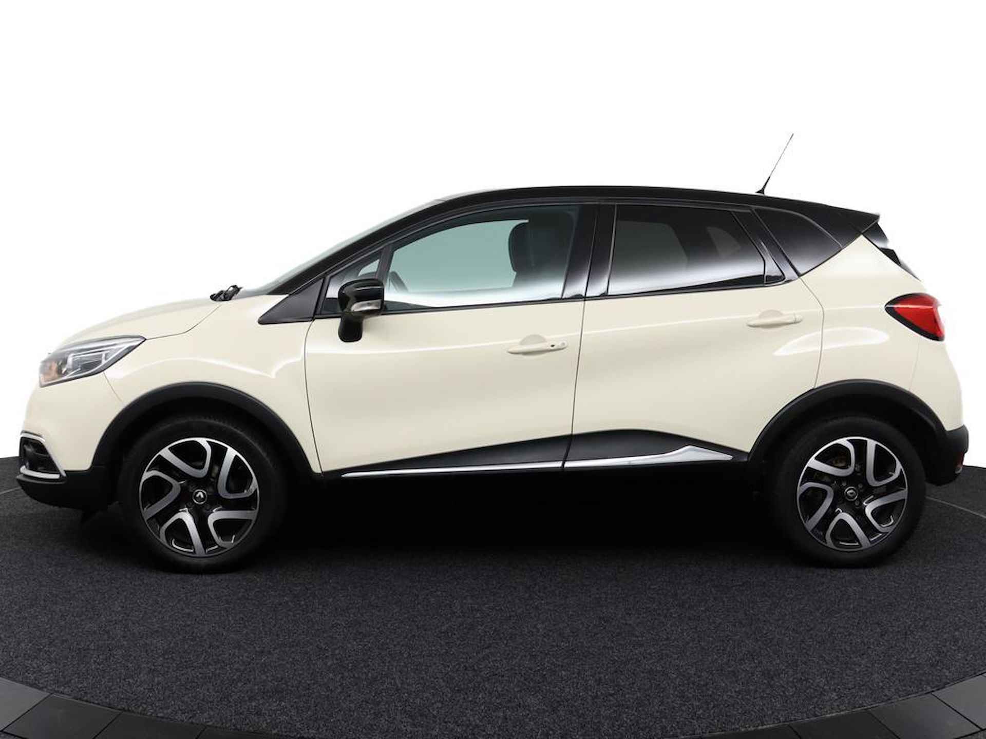 Renault Captur 0.9 TCe 90 Dynamique | Climate Control | Trekhaak | Navigatie | - 2/44