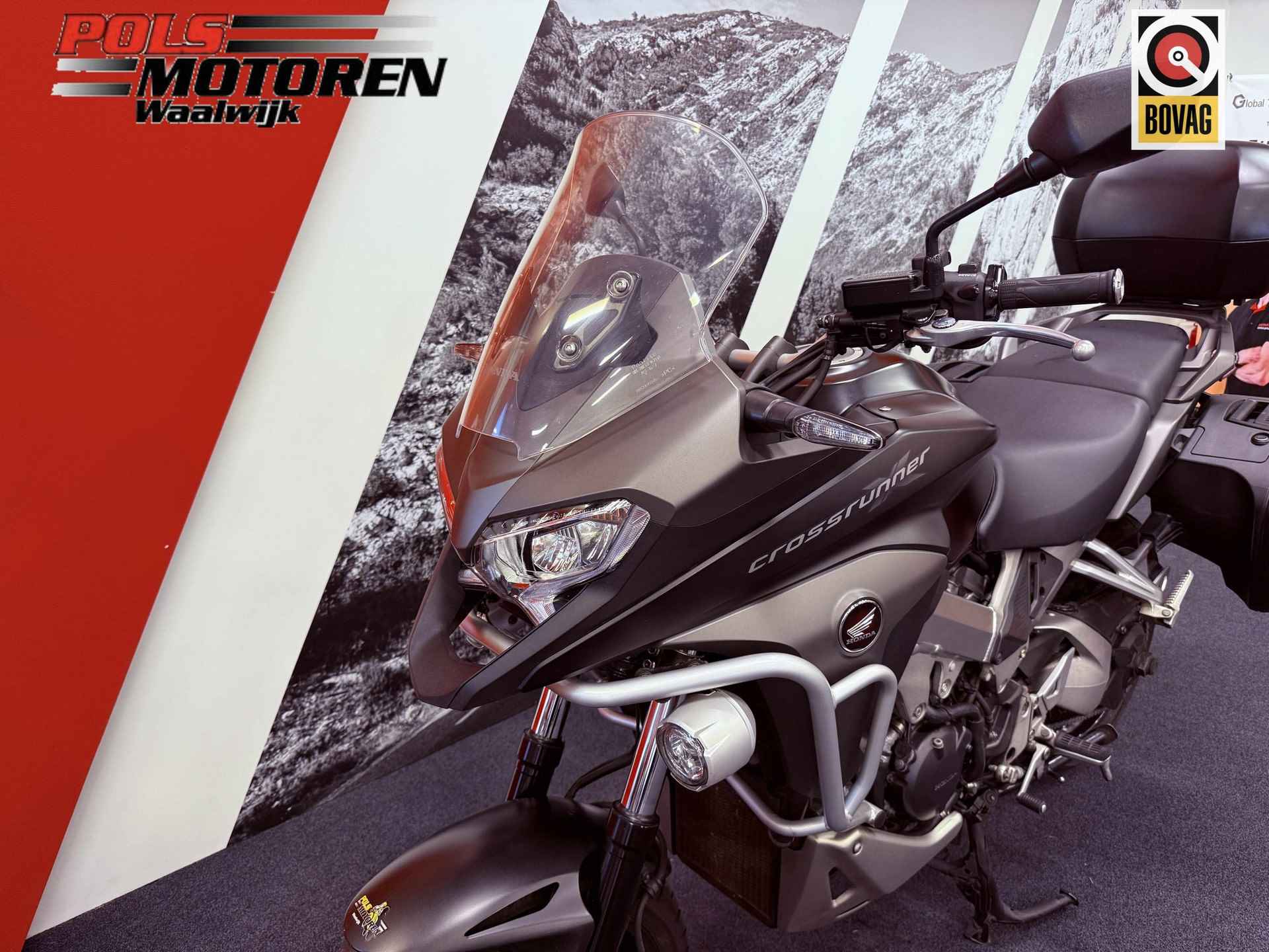 Honda VFR 800 XF Crossrunner C-ABS TC - 15/19