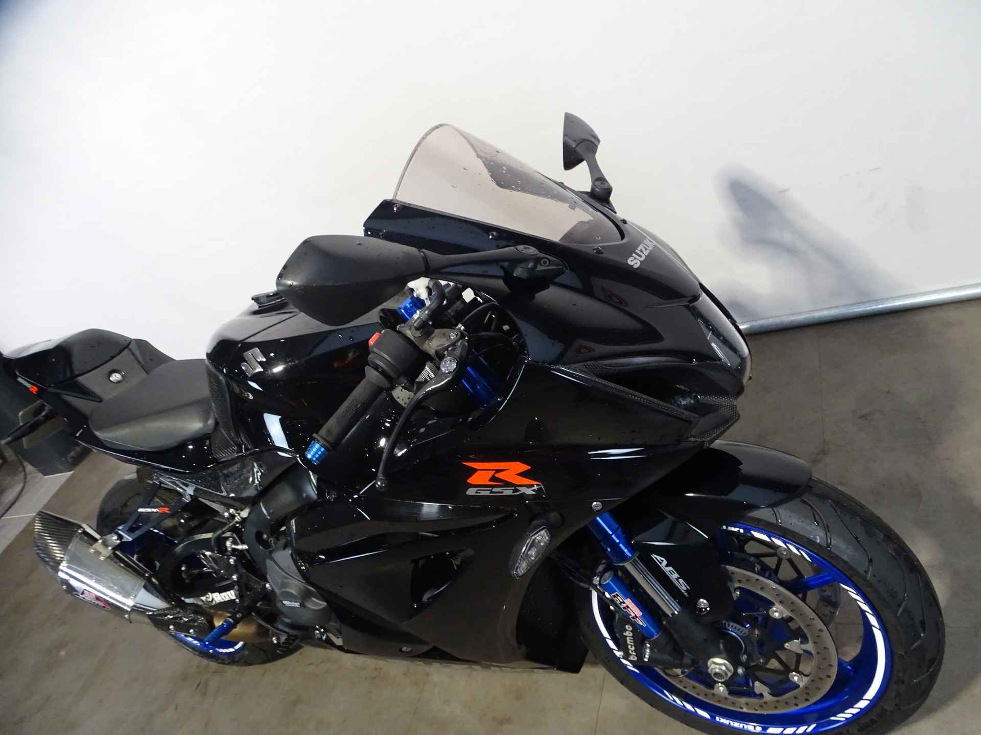 Suzuki GSX-R 1000 - 2/9