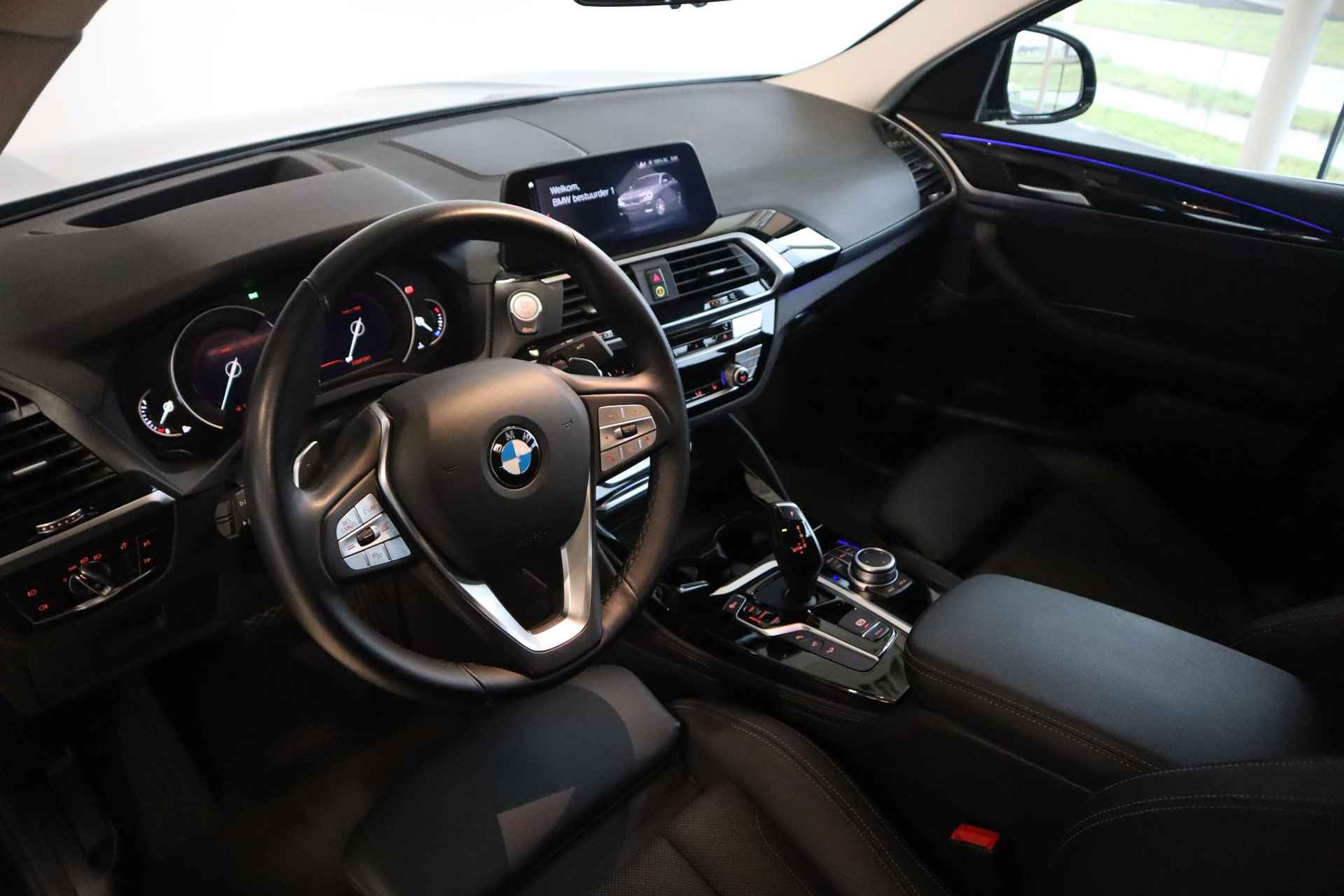 BMW X4 xDrive20i X-Line | Driving Assistant | Parking Assistant Plus | Trekhaak Elektrisch - 8/35