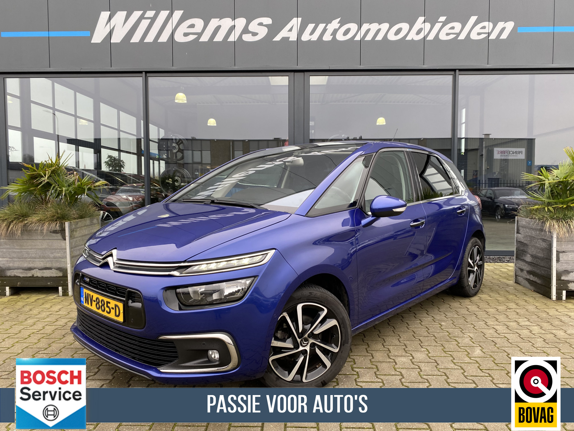 Citroën C4 Picasso 1.2 PureTech Shine Trekhaak, App-Connect & Elektrische Kofferklep meeneemprijs