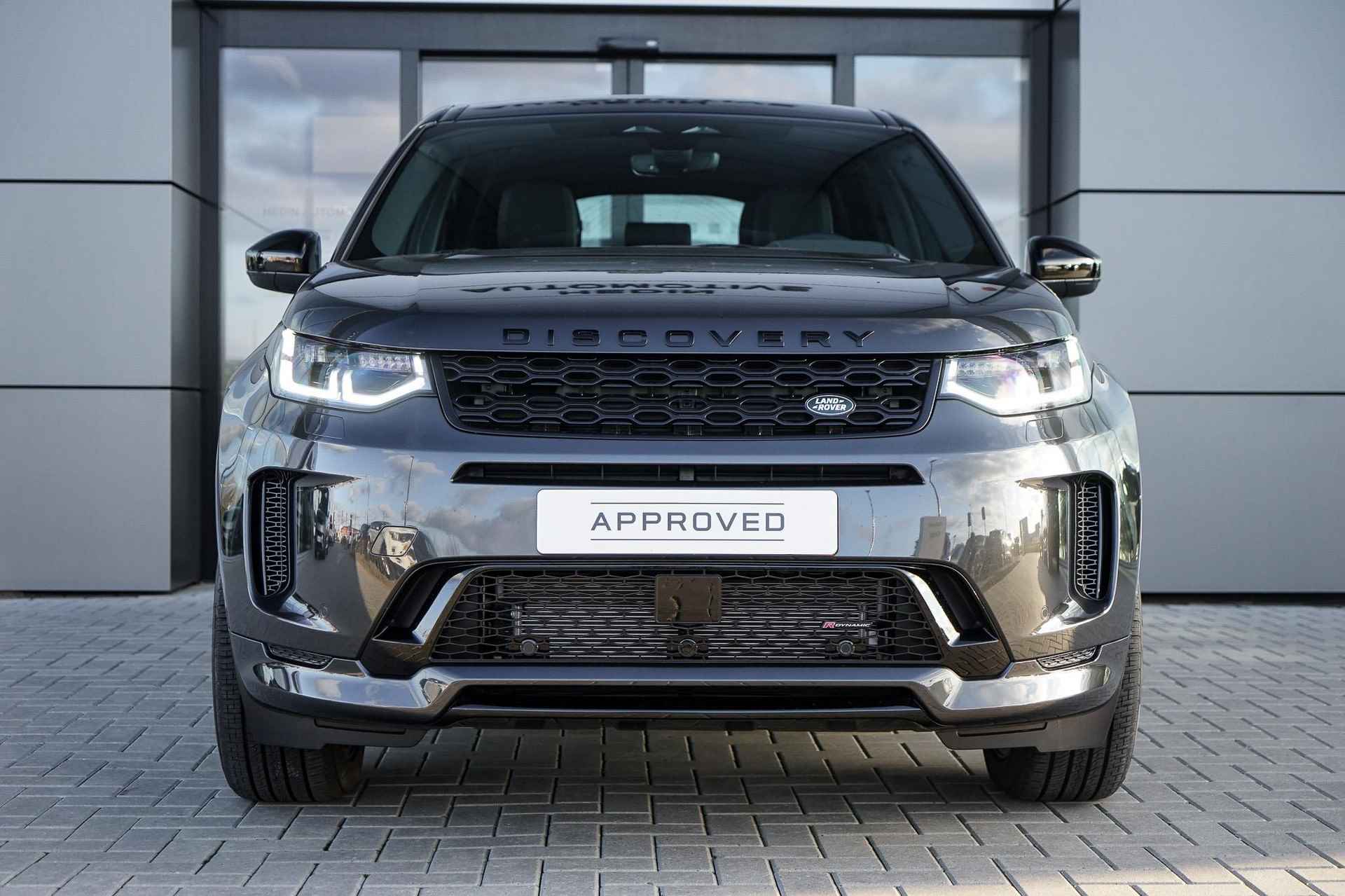 Land Rover Discovery Sport P300e 1.5 R-Dynamic SE | Meridian Audio | Panoramadak | Adaptive Cruise | 20" - 2/30