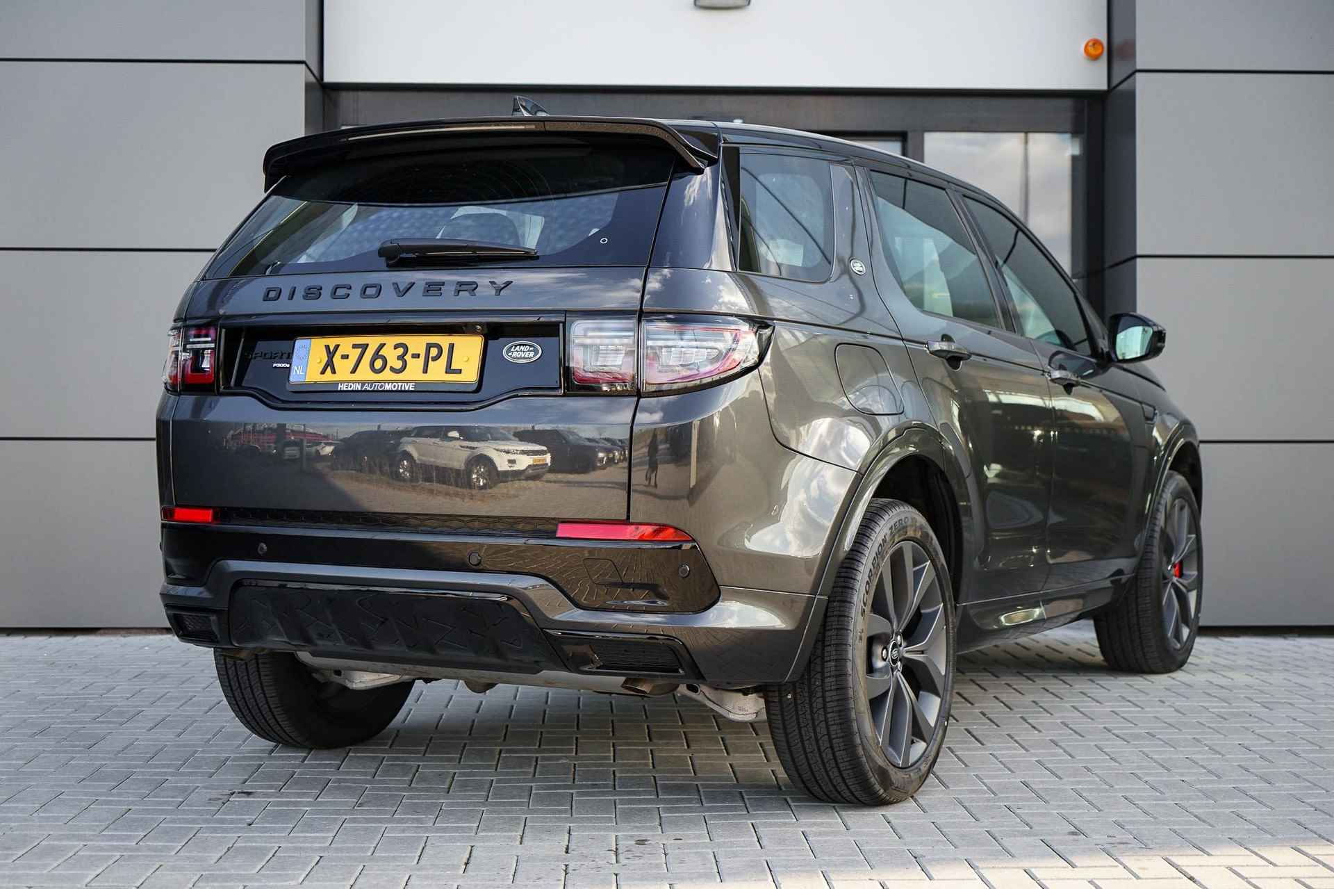 Land Rover Discovery Sport P300e 1.5 R-Dynamic SE | Meridian Audio | Panoramadak | Adaptive Cruise | 20" - 6/30