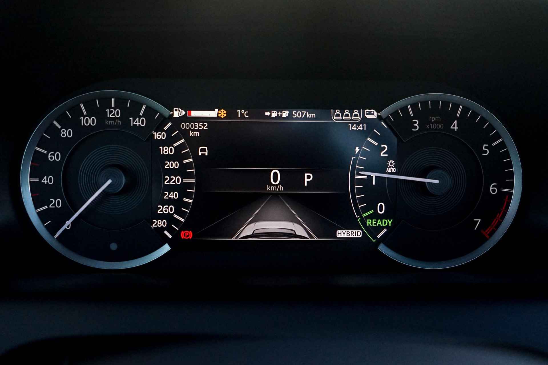 Land Rover Discovery Sport P300e 1.5 R-Dynamic SE | Meridian Audio | Panoramadak | Adaptive Cruise | 20" - 18/30