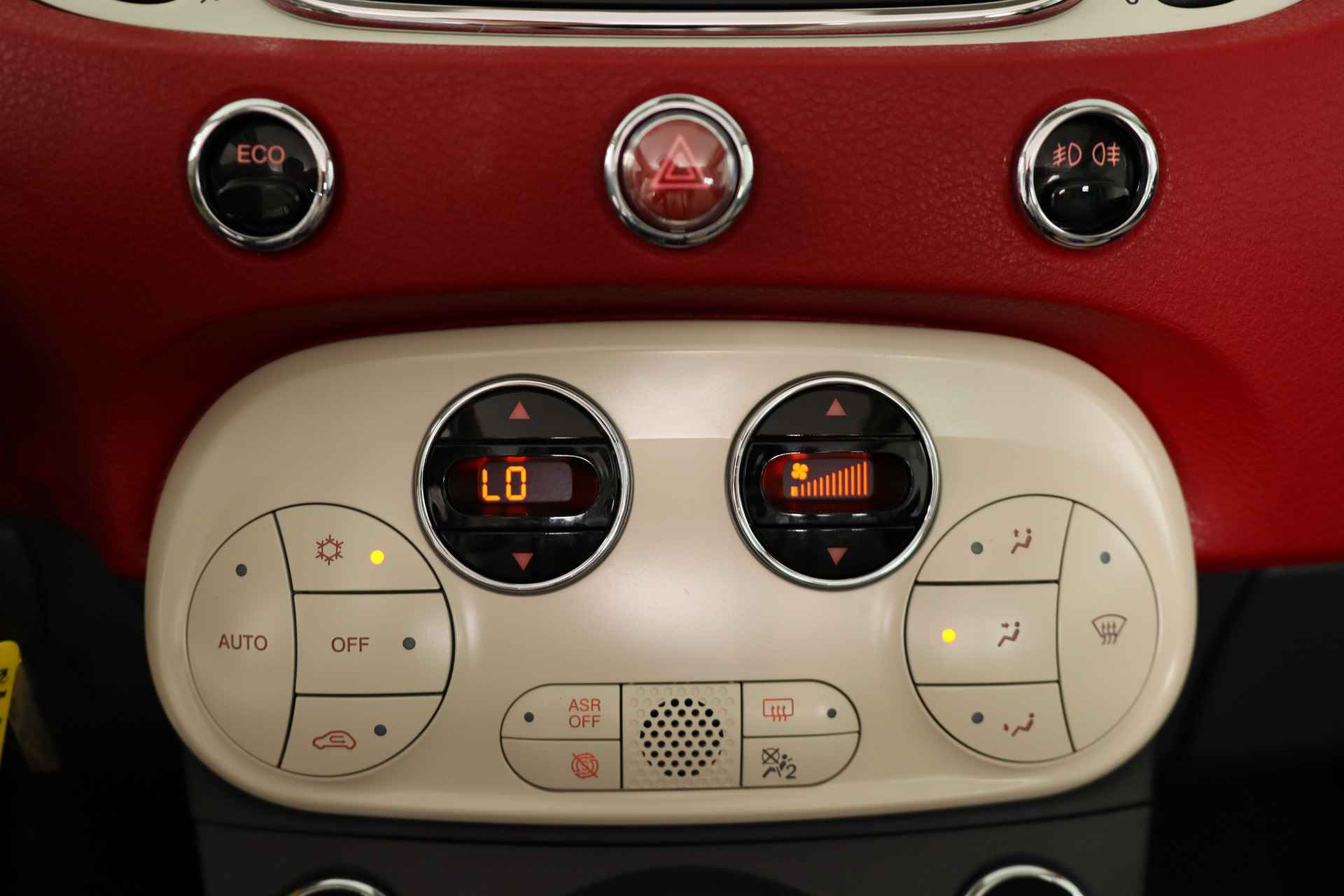 Fiat 500C 0.9 TwinAir Turbo 60th Anniversary | Automaat | Leder | Navi | Xenon | Cruise | DAB | Clima | Parkeersensoren | Lichtmetalen Vel - 16/34