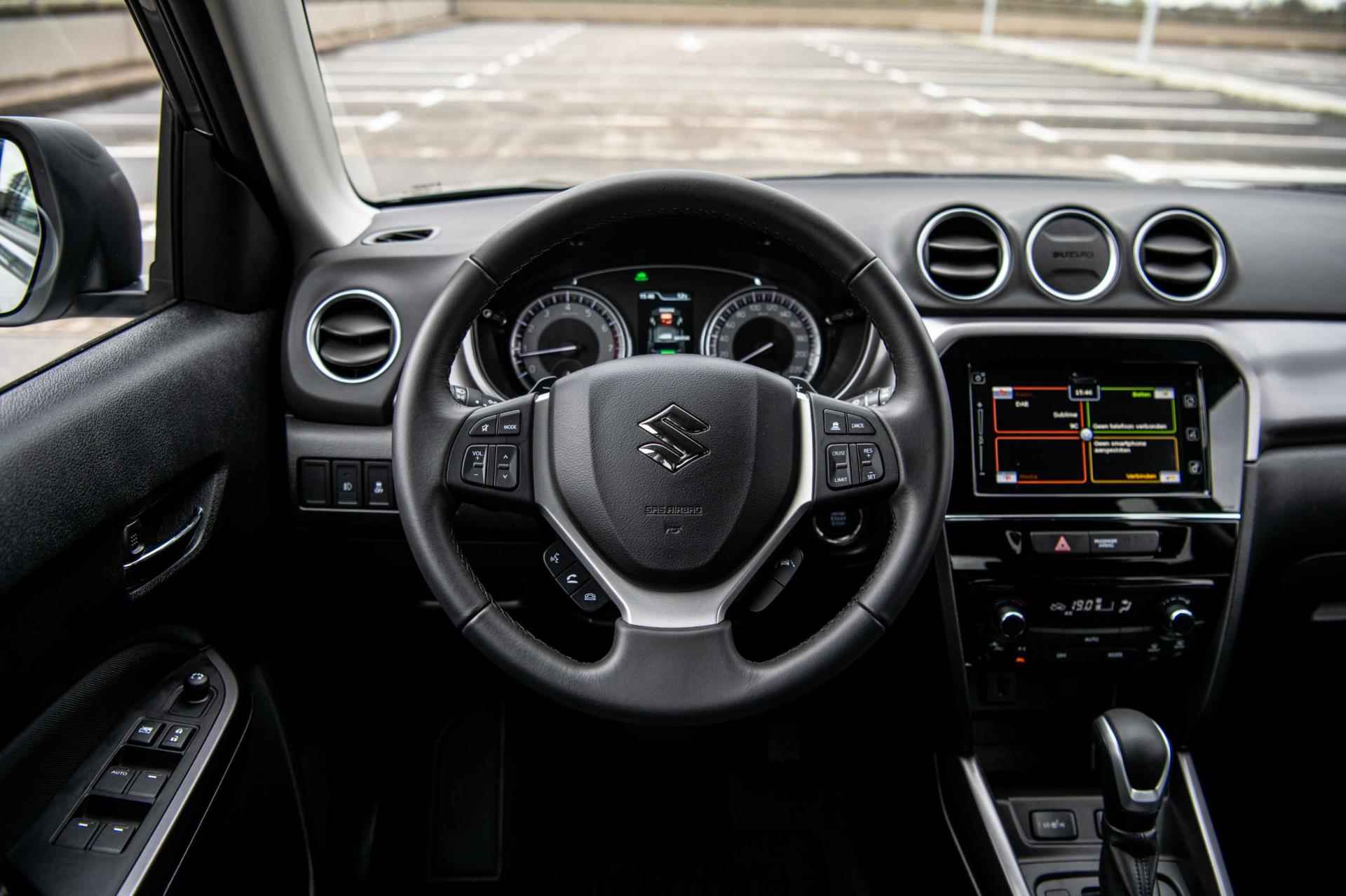 Suzuki Vitara 1.5 Hybrid Select | Automaat | Airco/Clima | Adaptive Cruise Control | Apple CarPlay | Camera | Stoelverwarming | - 4/45