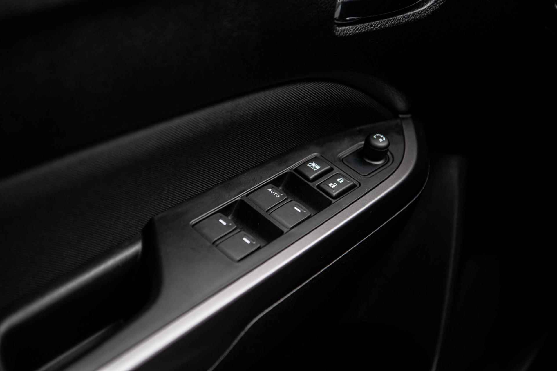Suzuki Vitara 1.5 Hybrid Select | Automaat | Airco/Clima | Adaptive Cruise Control | Apple CarPlay | Camera | Stoelverwarming | - 14/45
