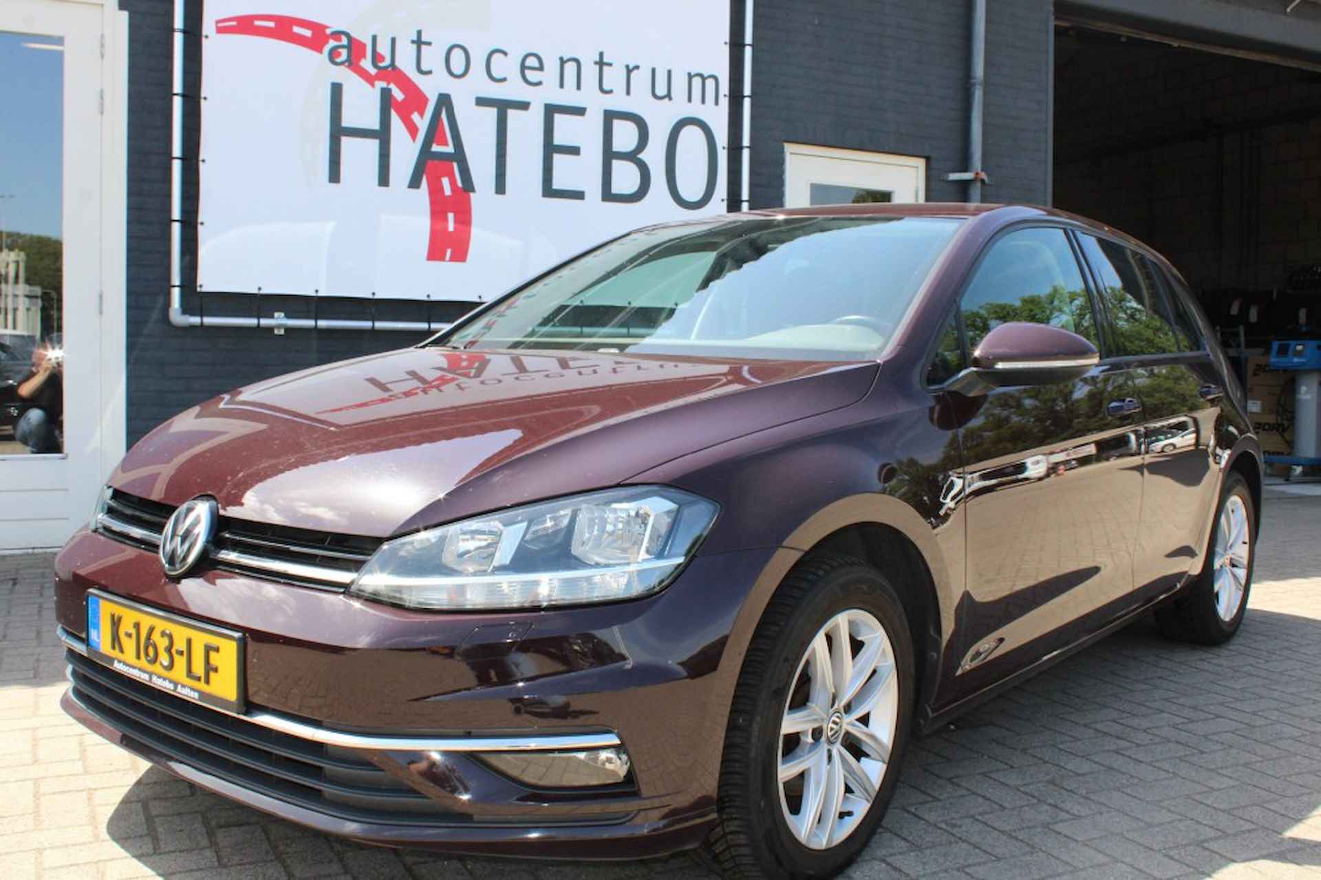 VOLKSWAGEN Golf 1.0 TSI Business Club automaat Navi Plus PDC LM 4-seizoen - 7/29