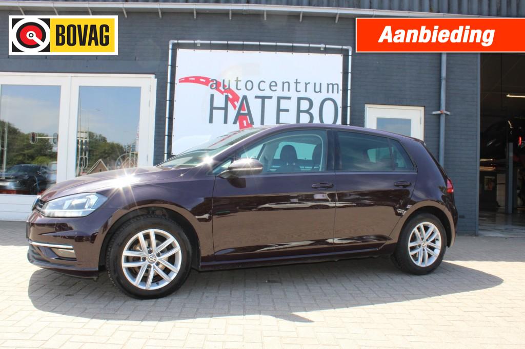 VOLKSWAGEN Golf 1.0 TSI Business Club automaat Navi Plus PDC LM 4-seizoen