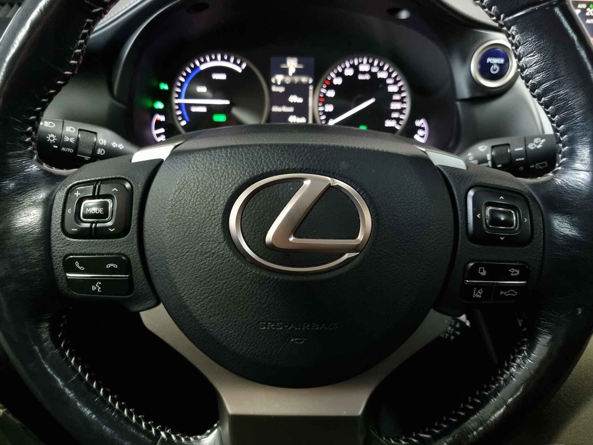 Lexus NX 300h AWD President Line / Pano / Mark Lev. / Trekhaak - 41/87