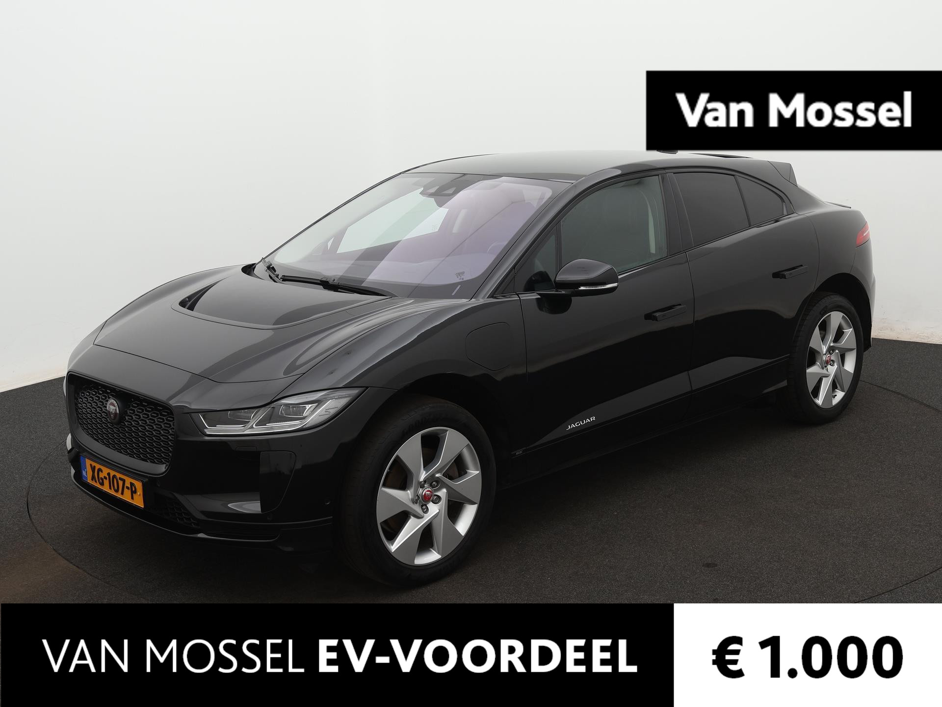 Jaguar I-PACE EV400 SE 90 kWh | MERIDIAN AUDIO | APPLE CARPLAY | PANORAMADAK | HEAD UP DISPLAY | LEDEREN BEKLEDING | TREKHAAK | CRUISE CONTROL | ACHTERUITRIJCAMERA | MEMORY SEATS |